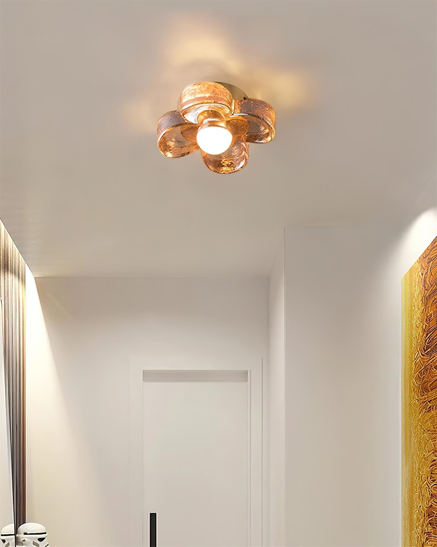 Lampe Plafond avec Pétales de Trèfle en Verre Ambre et Laiton Style Scandinave - Neutralighting