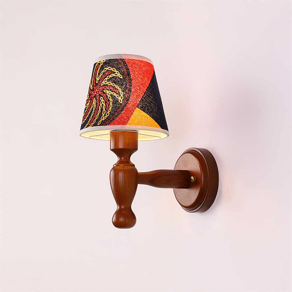 Mapleleaf Applique Murale Élégante en Verre et Bois - Neutralighting