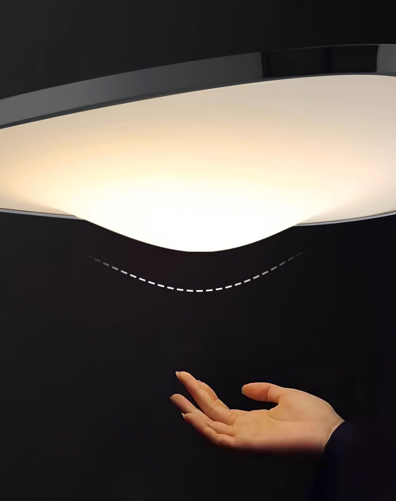 Kuzco Lustre Plafonnier LED Moderne Courbé - Neutralighting