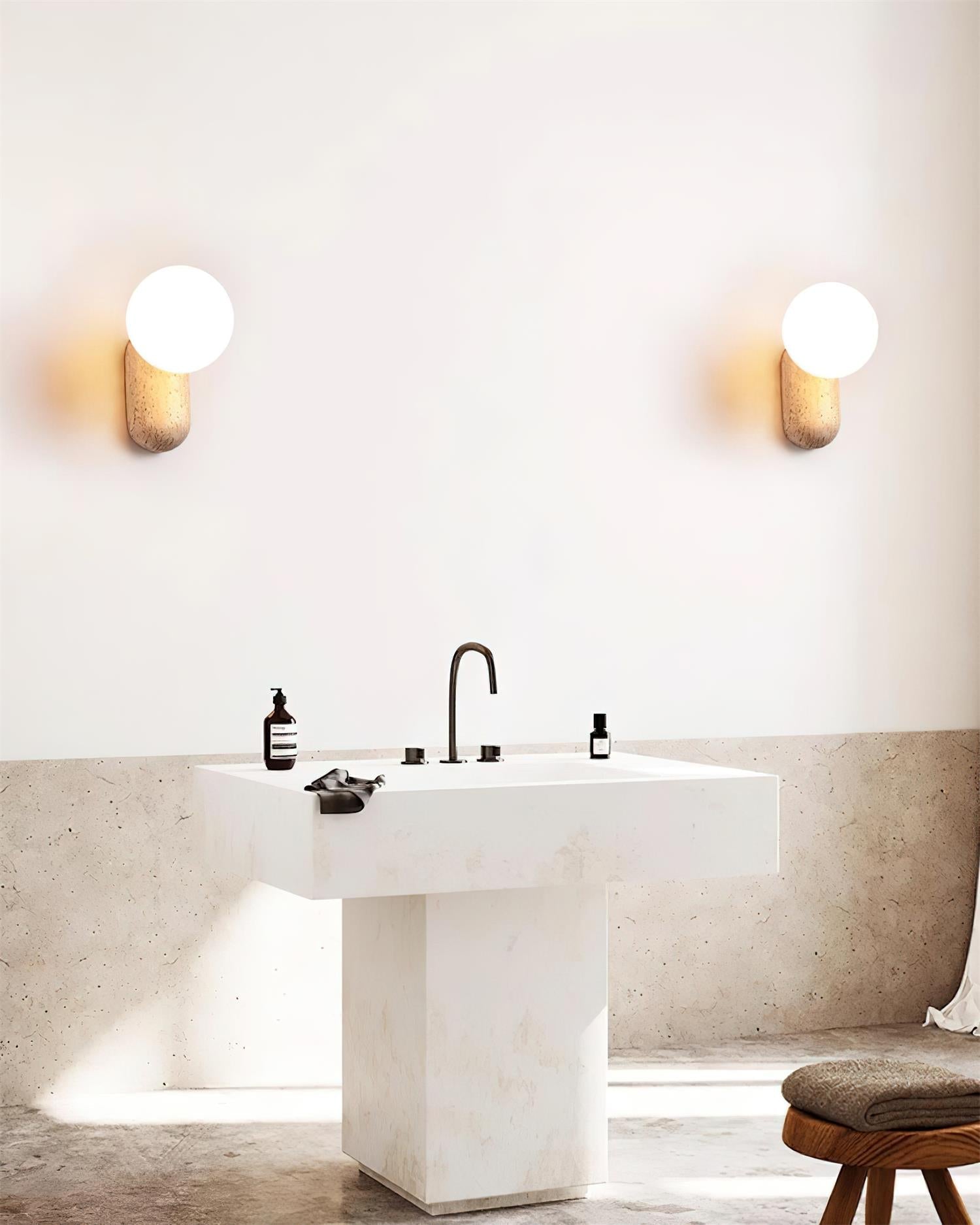 Ritta Applique Murale Moderne En Travertin - Neutralighting