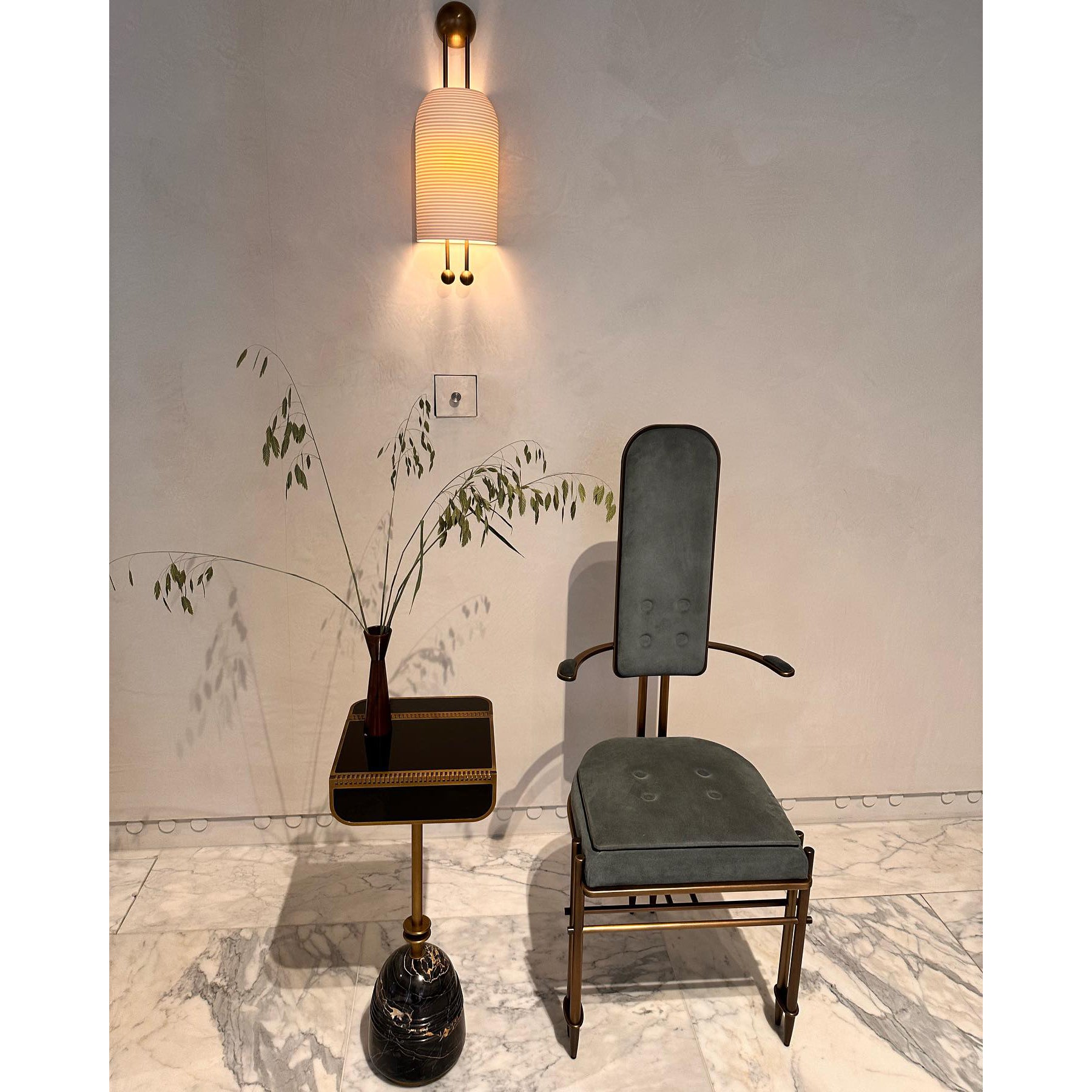 Zelaeora Lampe Murale Lantern Sconce en Métal et Verre Moderne Minimaliste - Neutralighting
