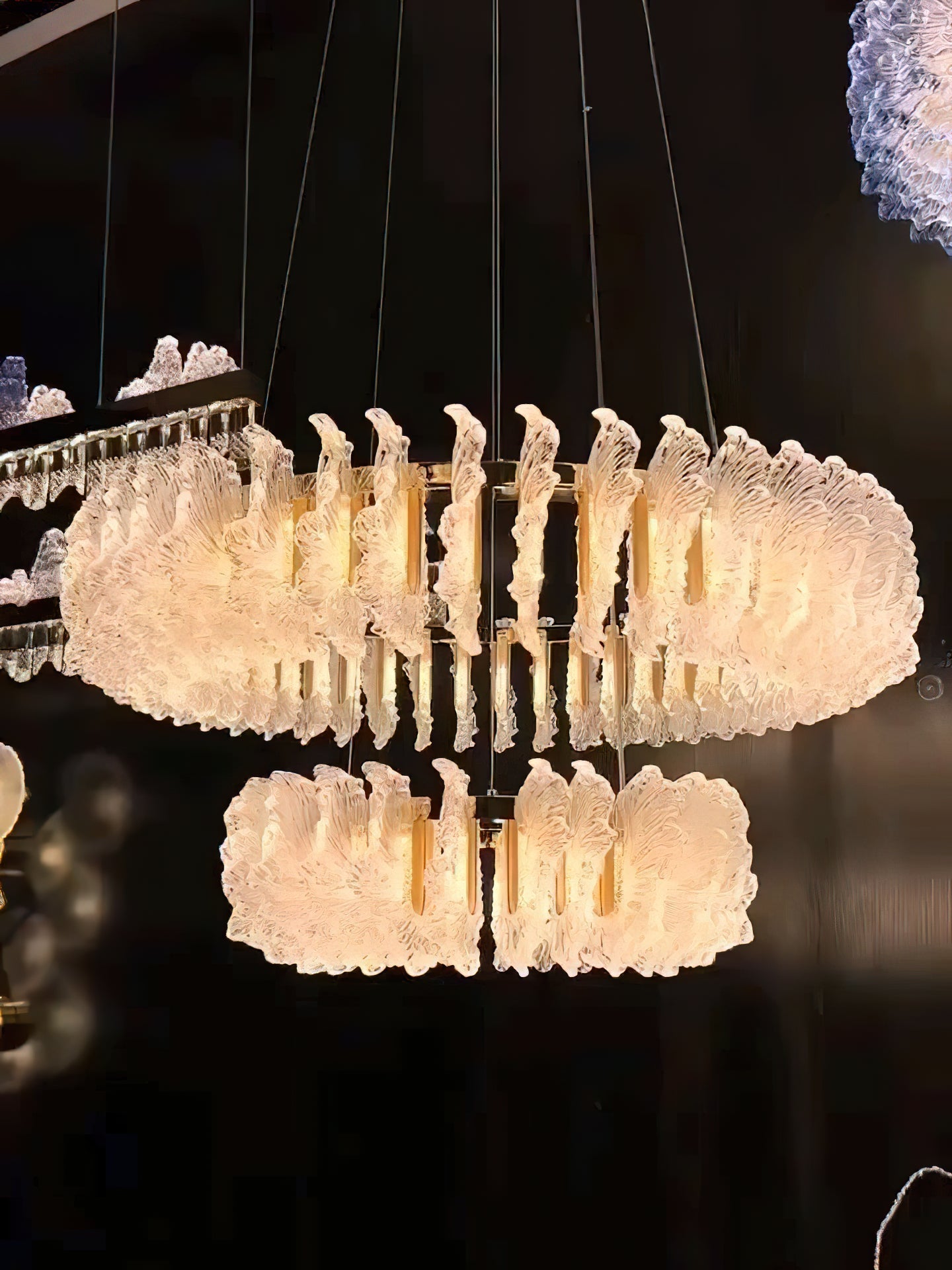 Chandelier en Verre et Acrylique de Luxe Ulcarir Feuille - Neutralighting