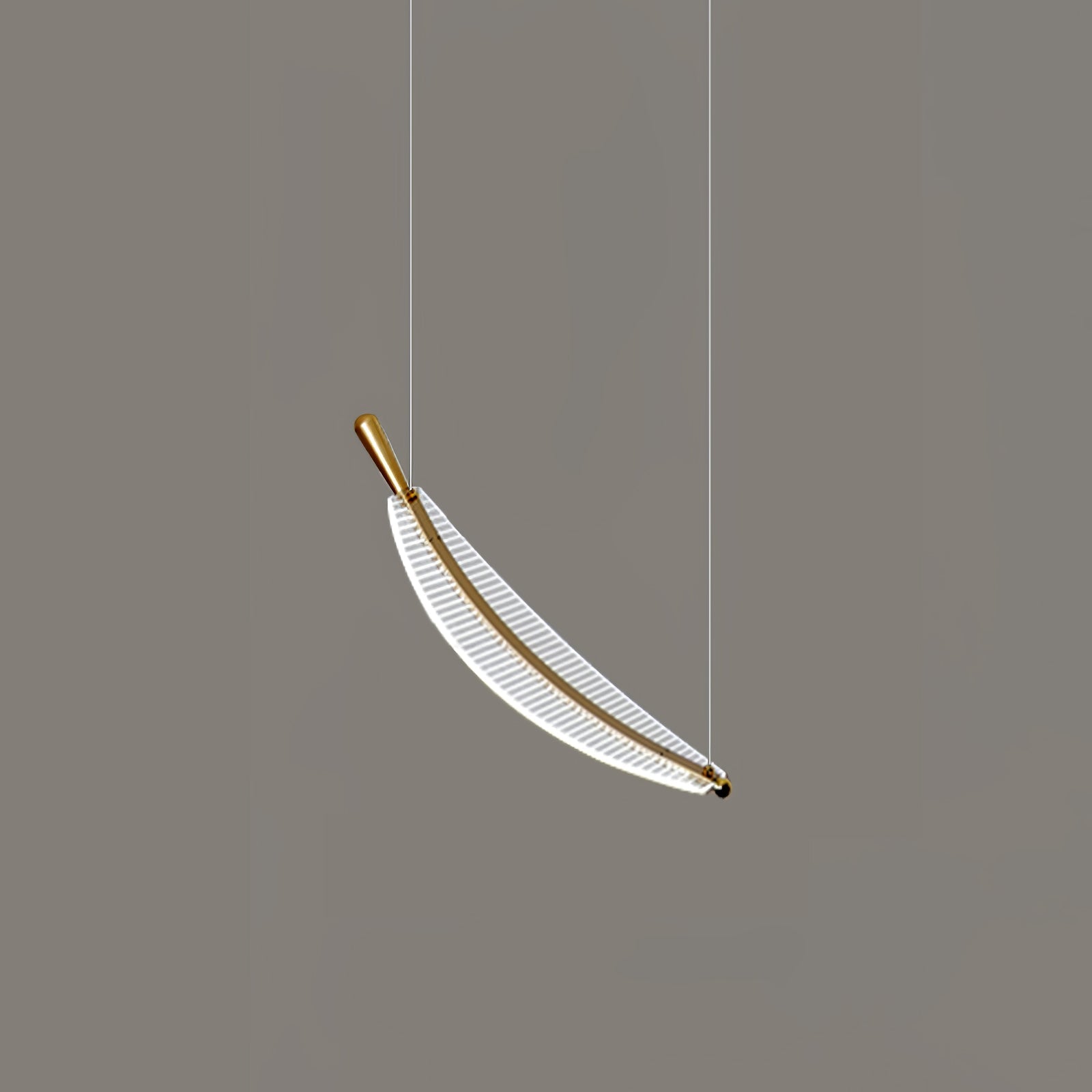 Lustra Chandelier Leaf Acrylic Gold Elegant Modern - Neutralighting