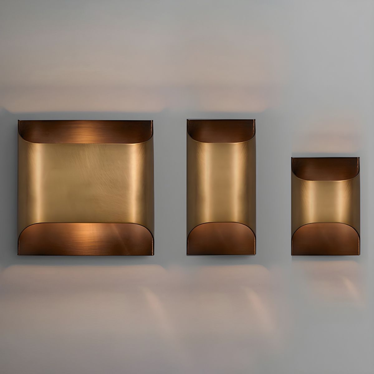 Hardy Applique Murale d'Art Nordic en Laiton - Neutralighting