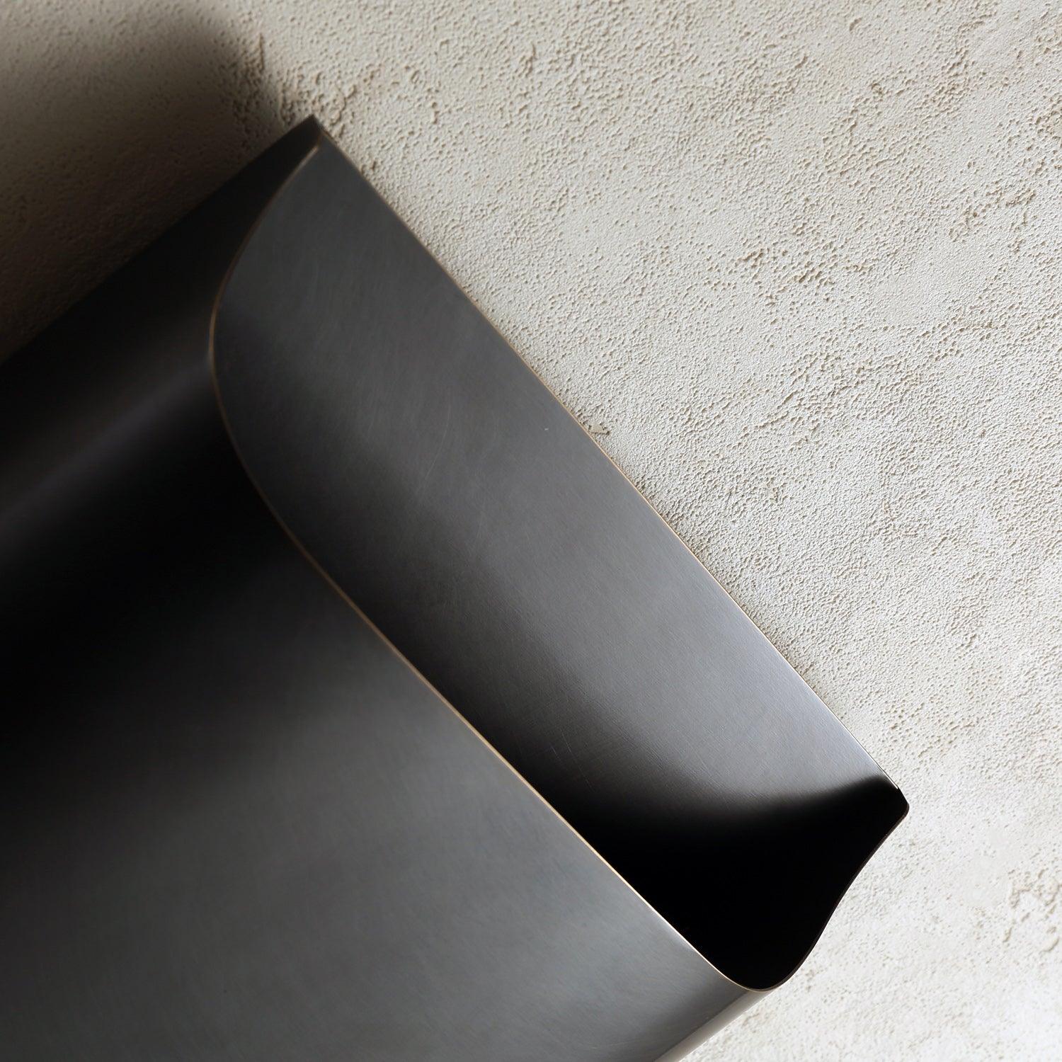 Hardy Applique Murale d'Art Nordic en Laiton - Neutralighting