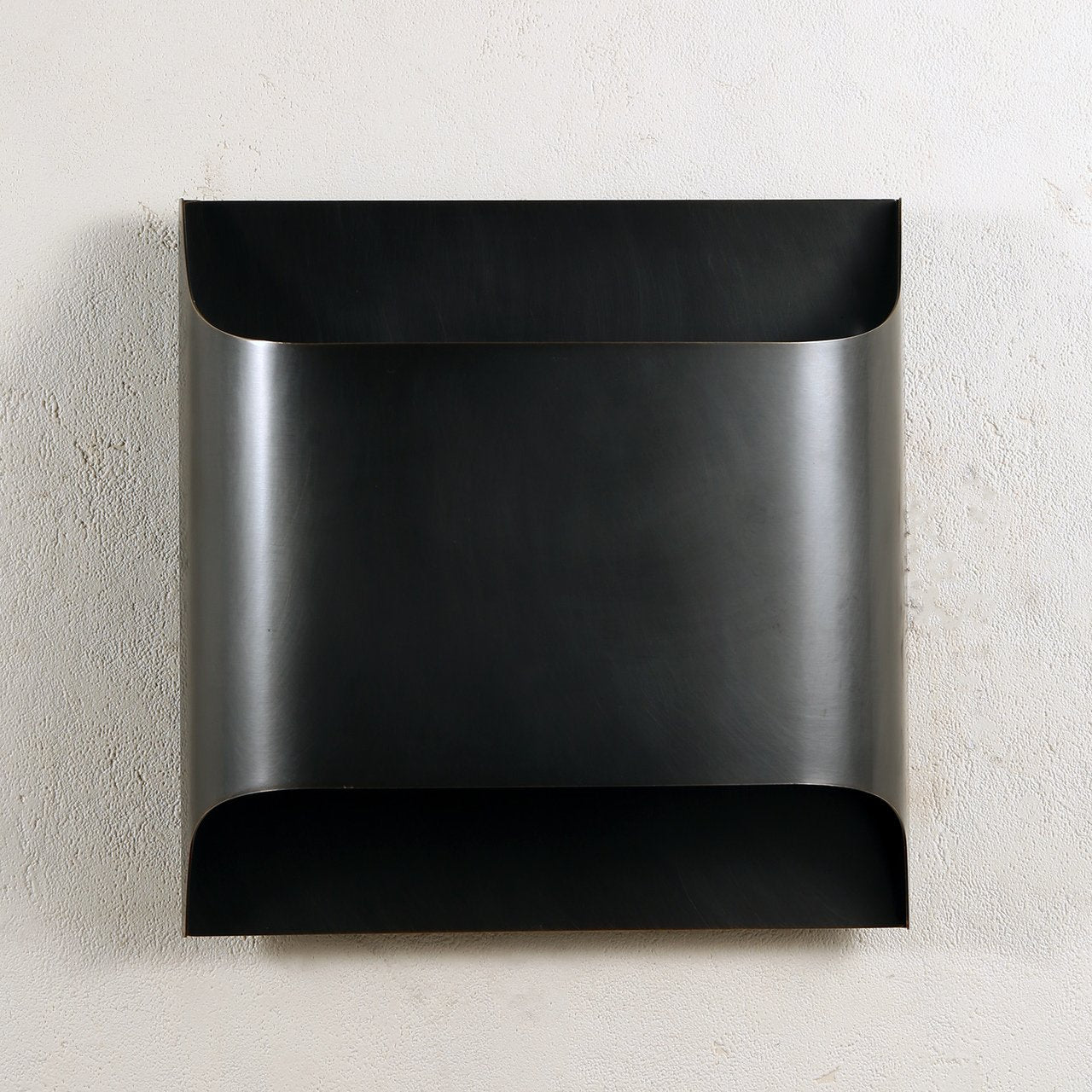 Hardy Applique Murale d'Art Nordic en Laiton - Neutralighting