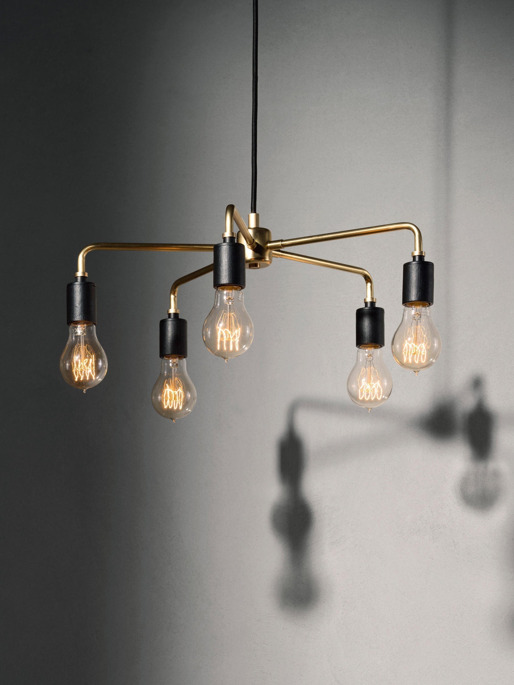 Vecarisra Traditional Industrial Metal Chandelier - Lamp Copper