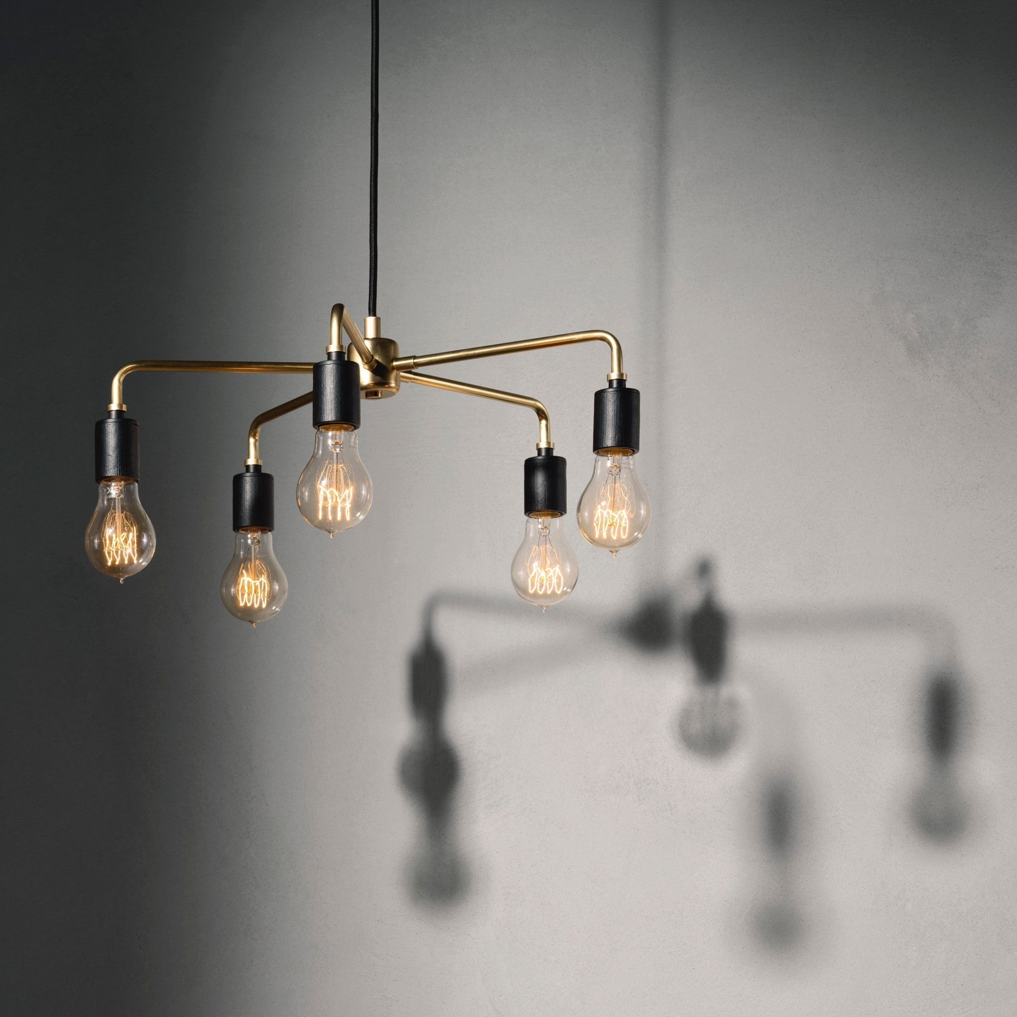 Vecarisra Traditional Industrial Metal Chandelier - Lamp Copper