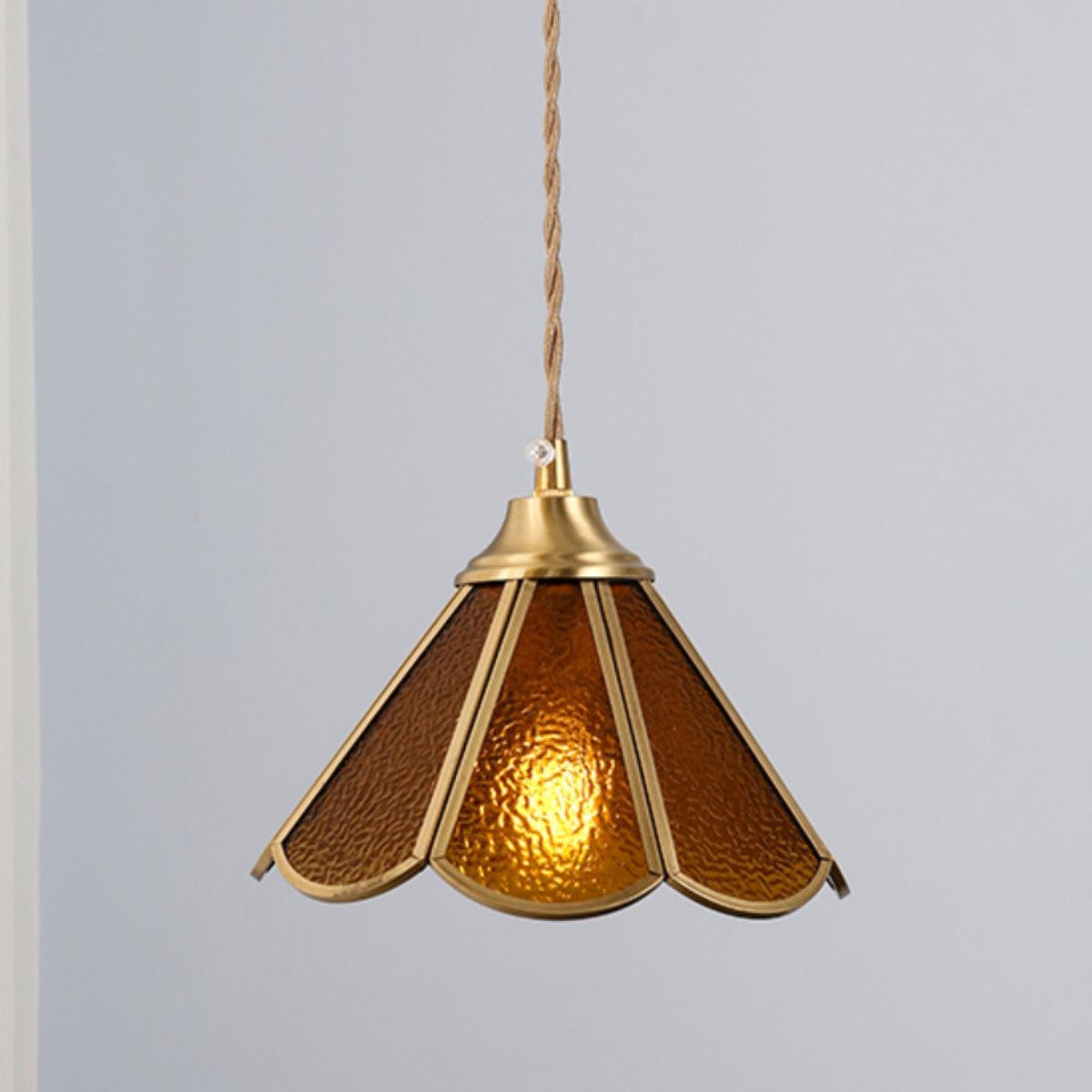 Suspension en Verre Bleu Texturé et Laiton Festonné Art Nouveau - Neutralighting