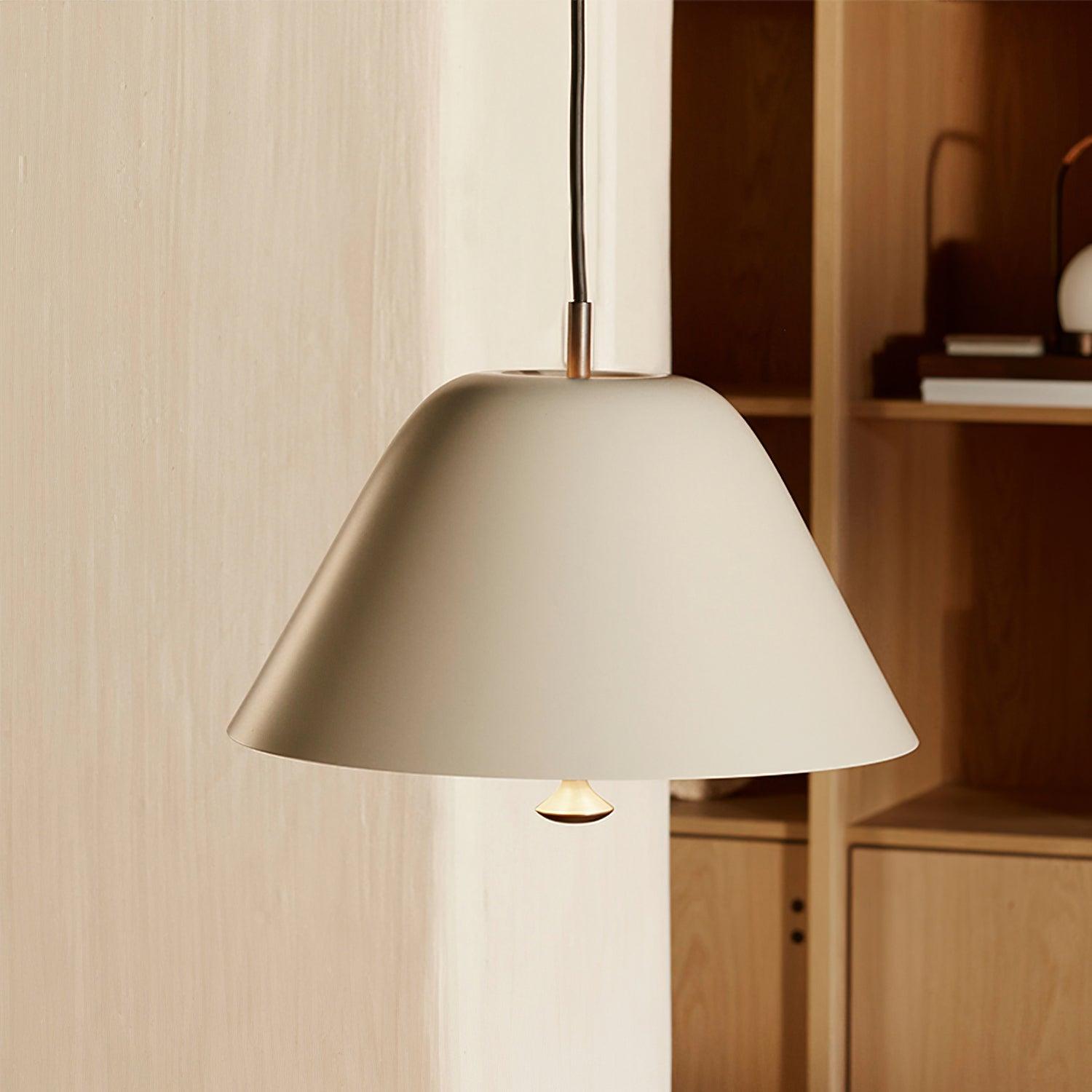 Solain Suspension moderne avec abat-jour vert et blanc minimaliste - Neutralighting