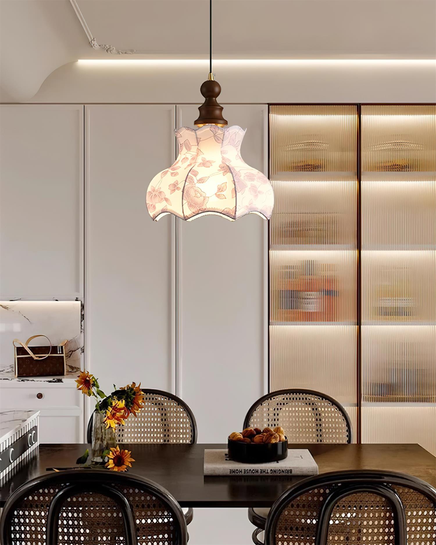 Lumain Suspension lumineuse et tissu en bois vintage à motif floral élégant - Neutralighting