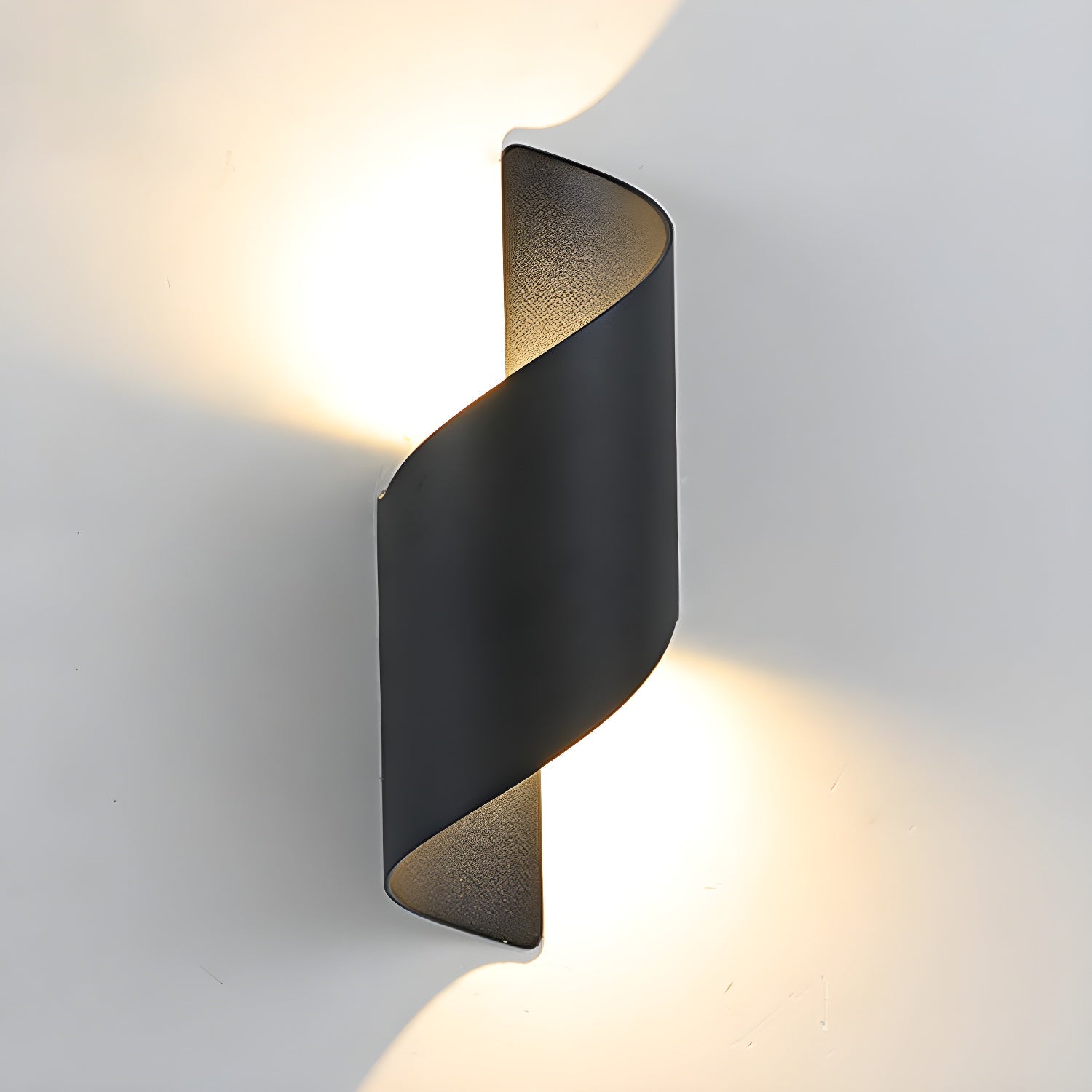 Warrior Modern Minimalist Wall Lamp - Neutralighting