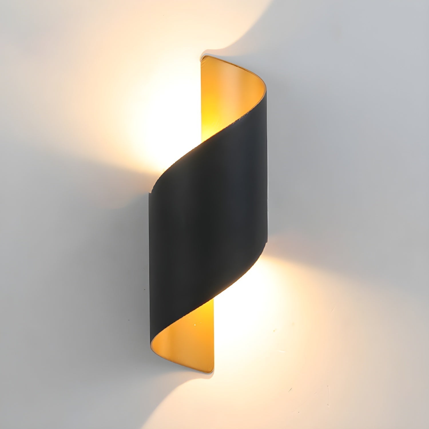 Warrior Modern Minimalist Wall Lamp - Neutralighting