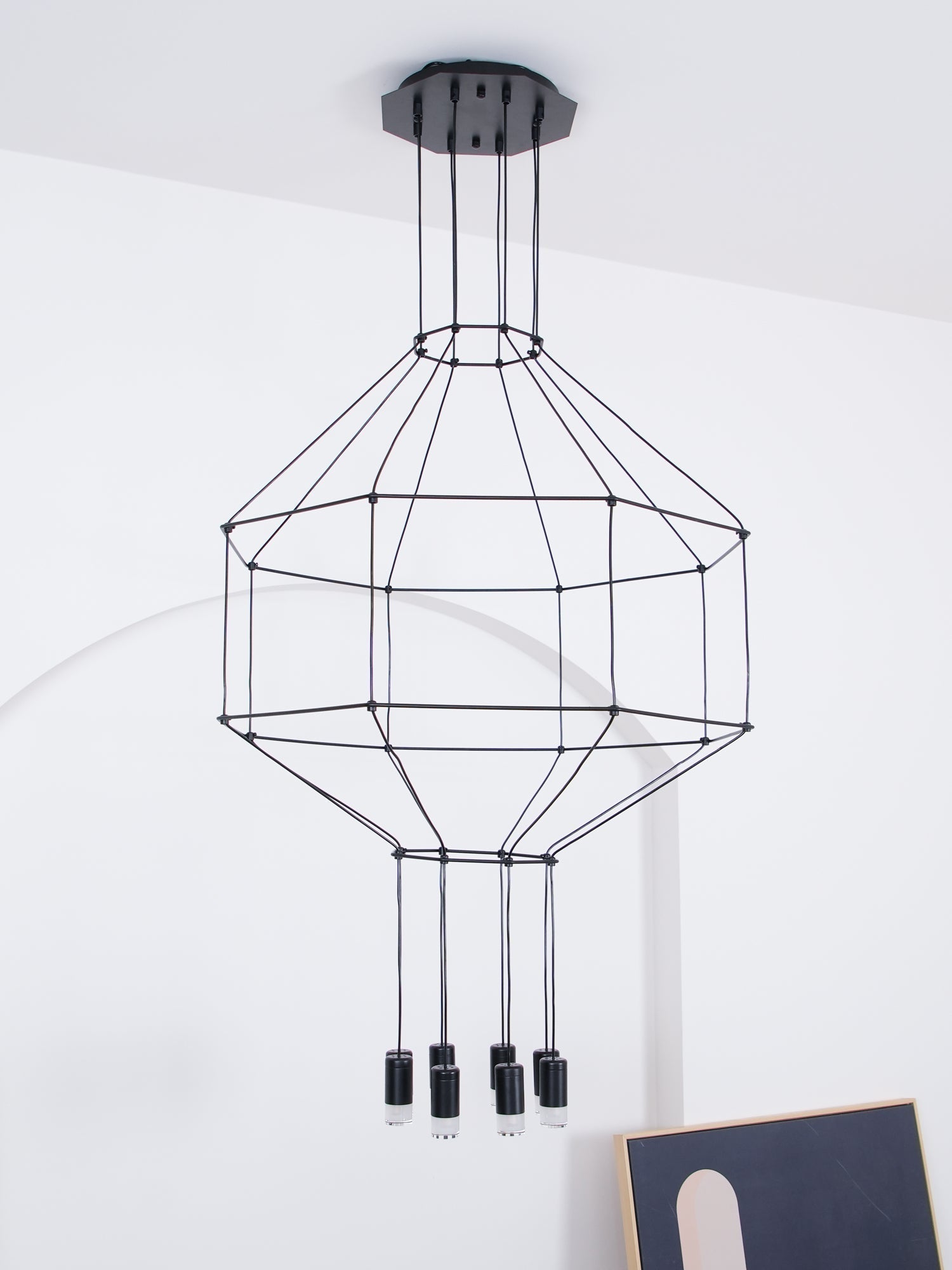 Lustra Chandelier Lignes Noir Structure Métallique LED - Neutralighting