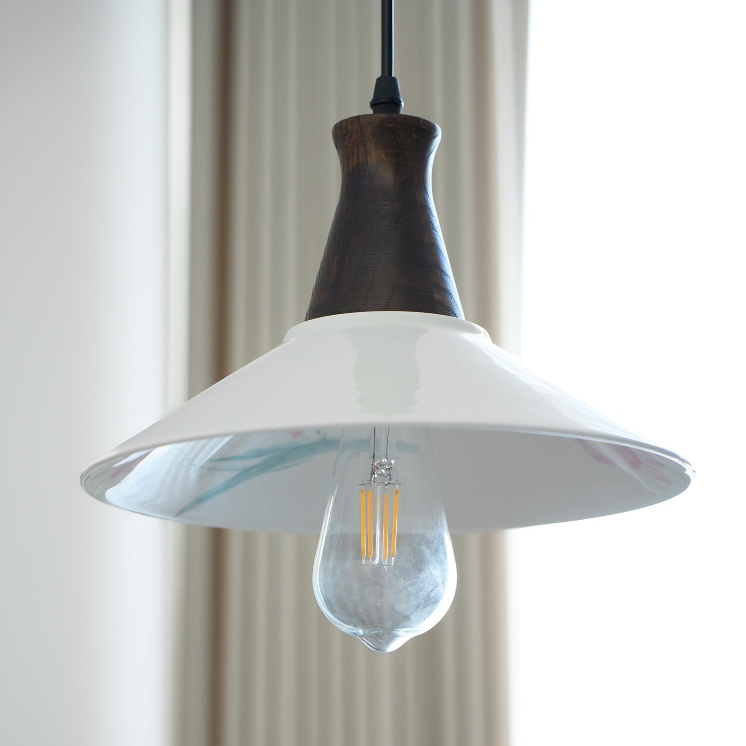 Linna Suspension Main Peint Florale Rustique - Neutralighting