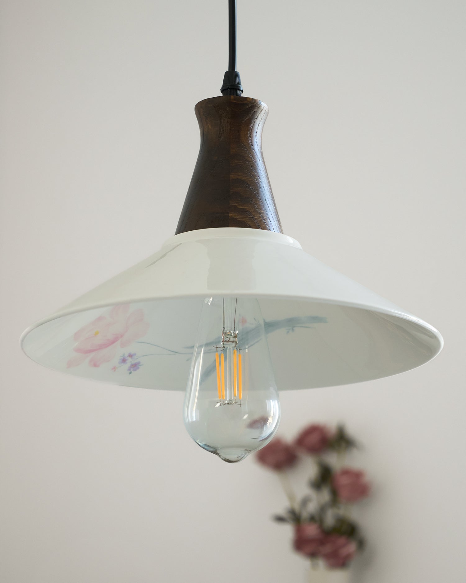 Linna Suspension Main Peint Florale Rustique - Neutralighting