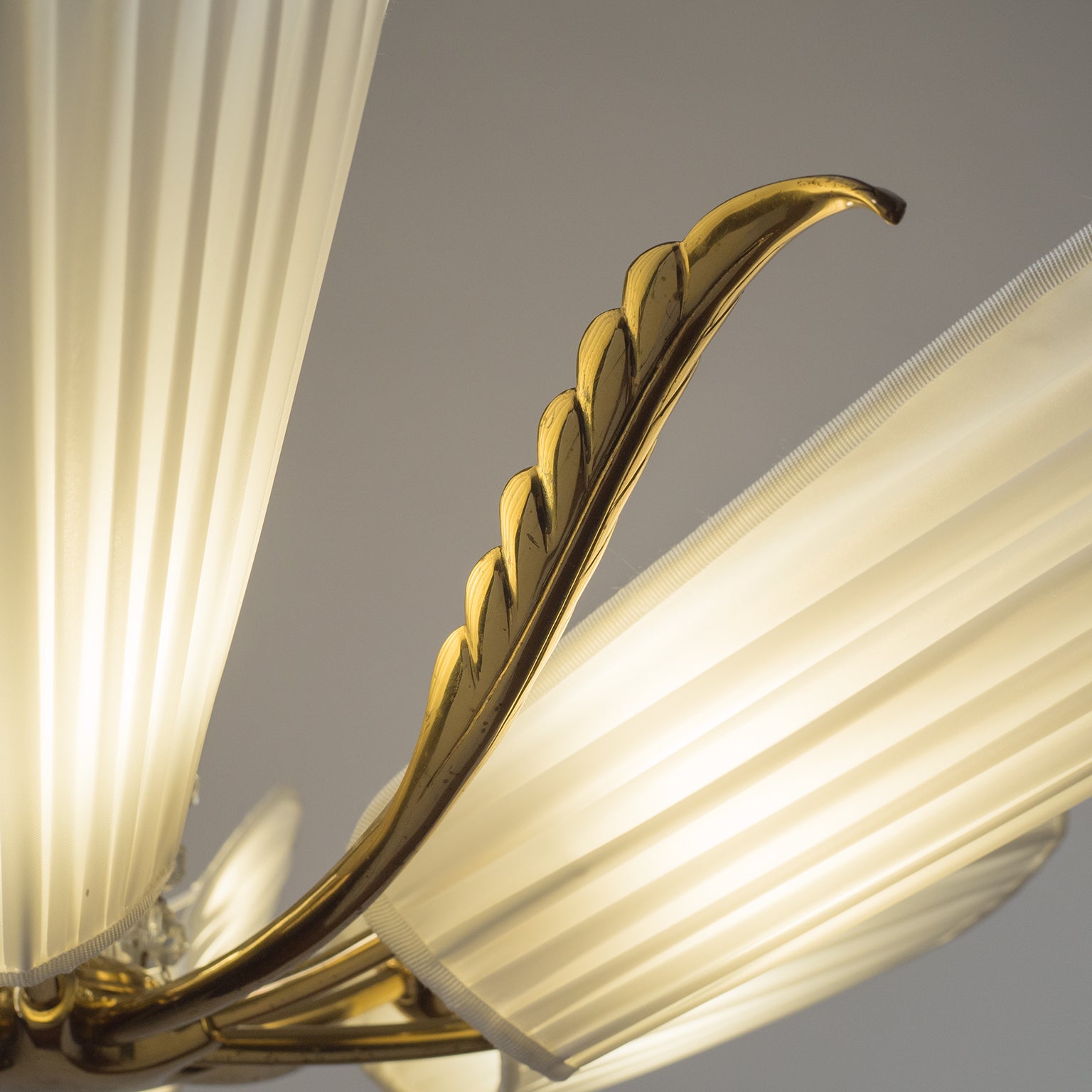 Arsole Lustre en Cristal et Tissu à Créativité Individuelle - Neutralighting