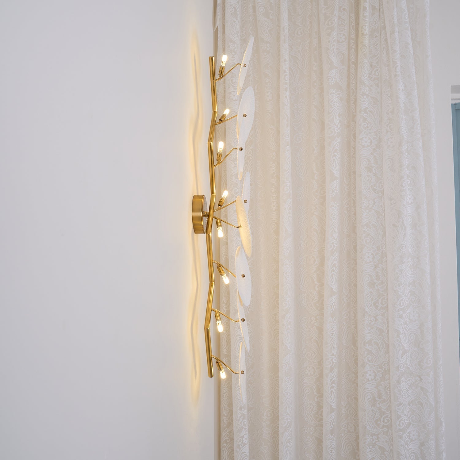 Kaivo Applique Murale Pétale de Lotus - Neutralighting