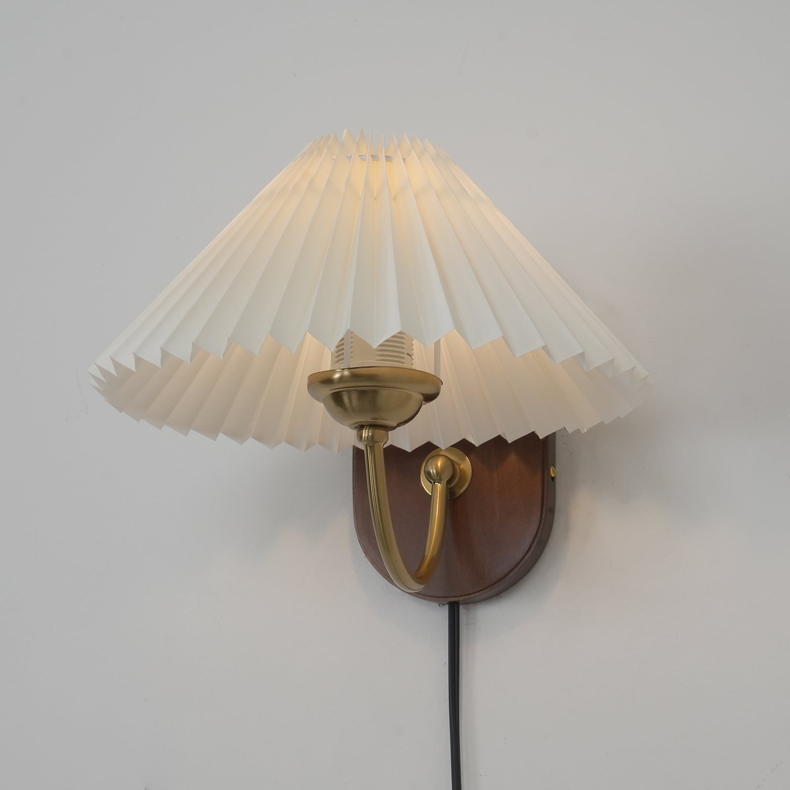 Auburn Fabric Plug In Wall Lamp - Neutralighting