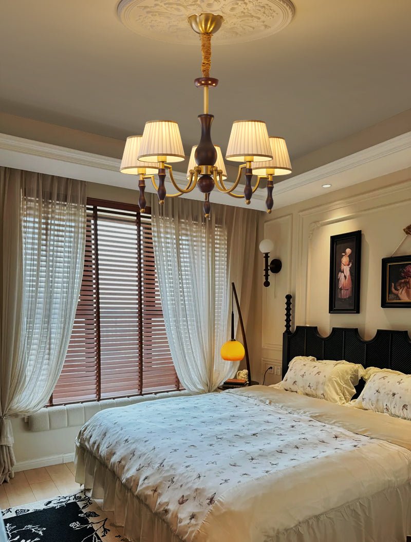 Lustra Chandelier Abat-jours Floraux et Noyer - Neutralighting