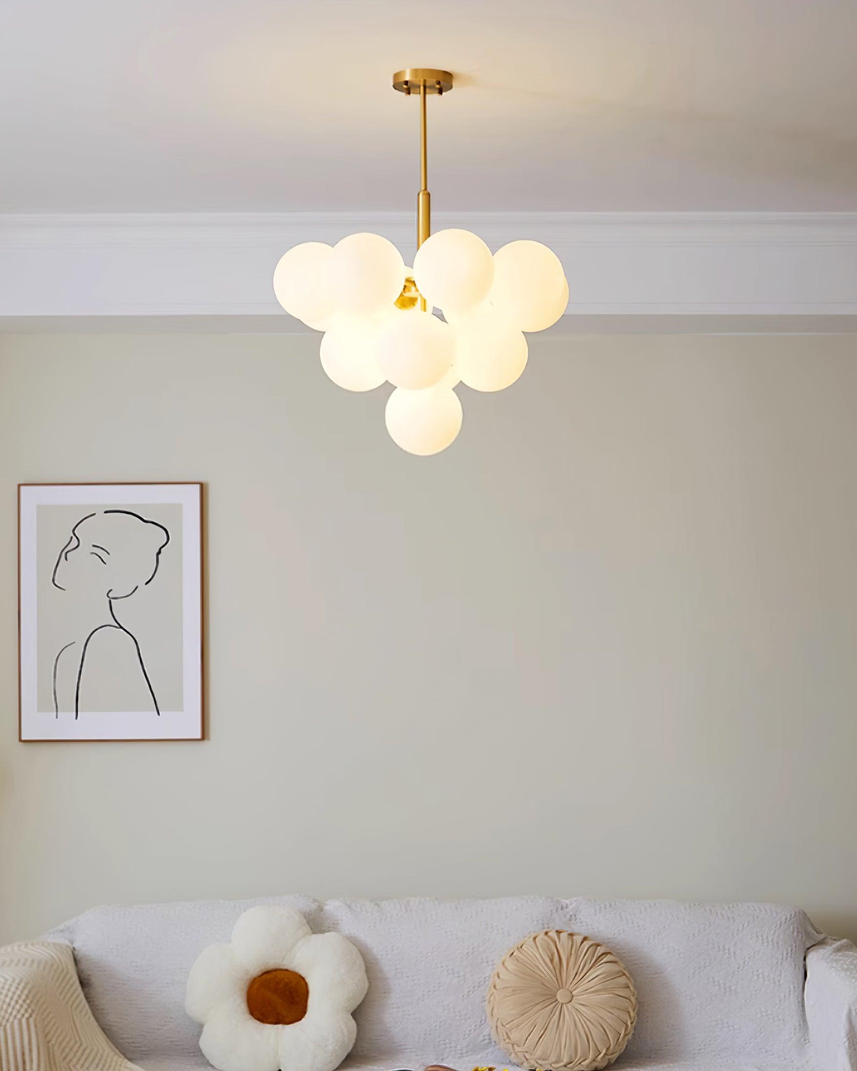 Lustre Globe en Verre Cluster Cadre en Laiton Moderne Minimaliste pour Maison - Neutralighting
