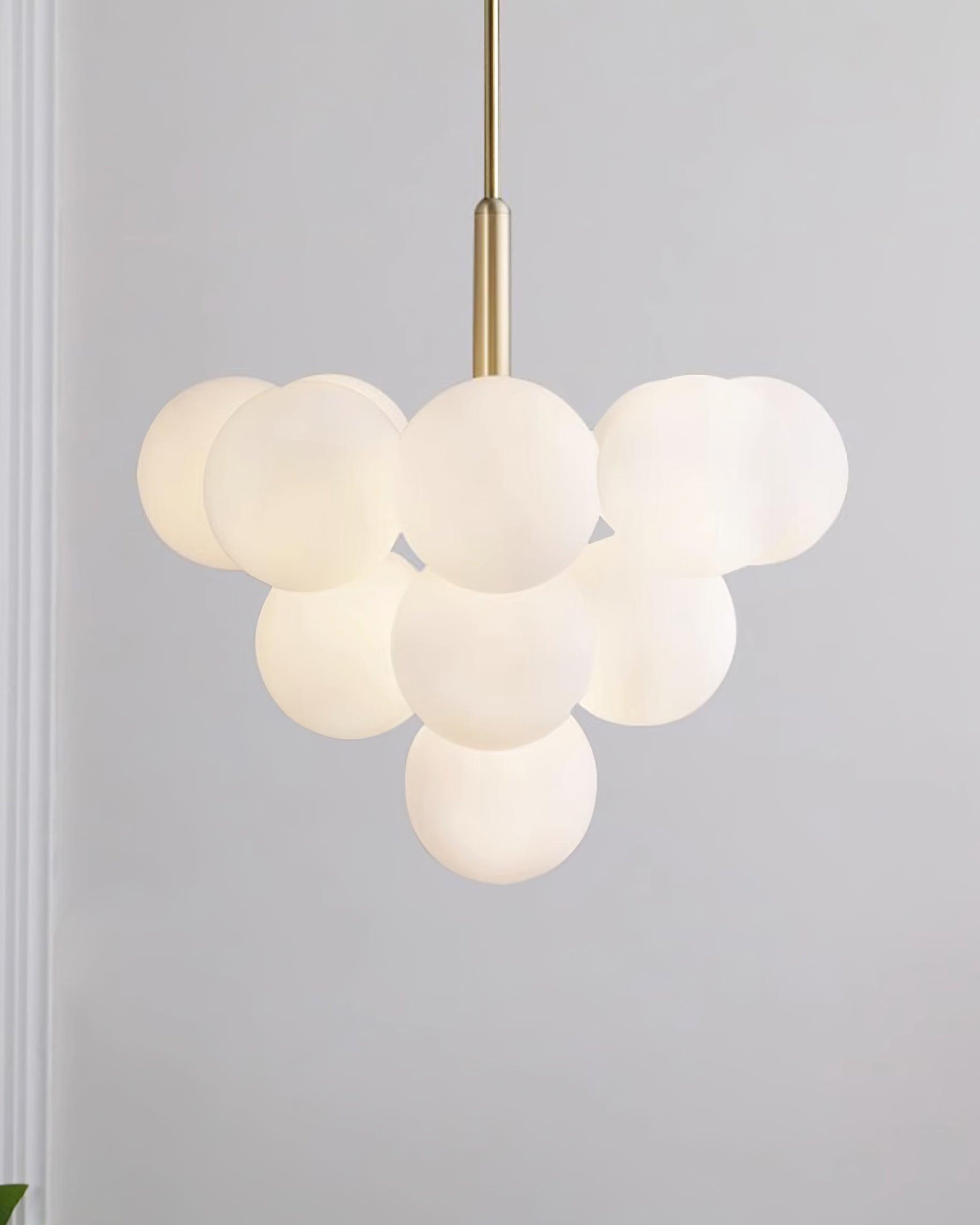 Lustre Globe en Verre Cluster Cadre en Laiton Moderne Minimaliste pour Maison - Neutralighting
