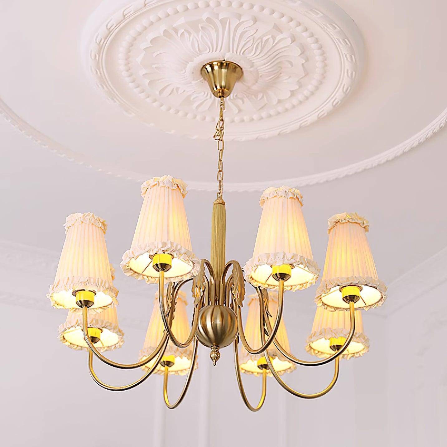 Faylin Lustre Vintage en Laiton avec Abat-jours Plissés - Neutralighting