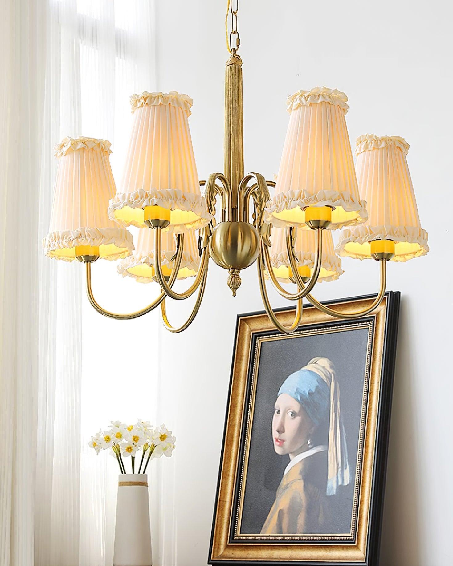 Faylin Lustre Vintage en Laiton avec Abat-jours Plissés - Neutralighting