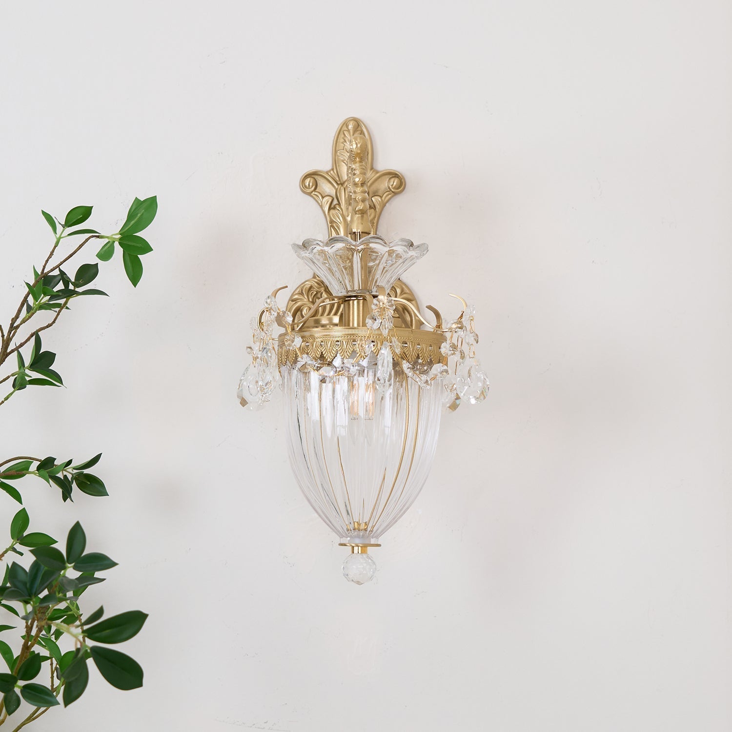 Elosia Lustra Applique Murale Double Dorée Élégante - Neutralighting