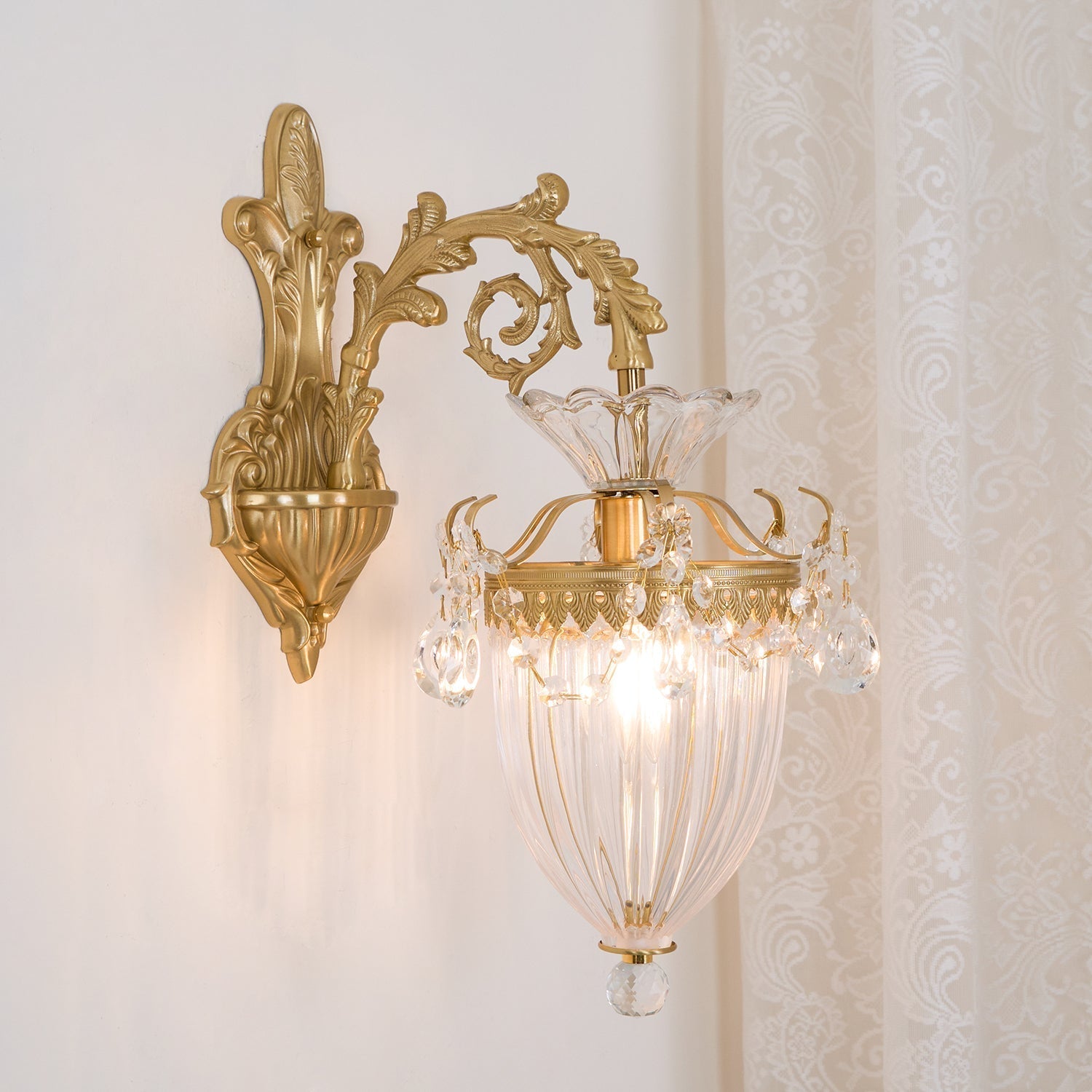 Elosia Lustra Applique Murale Double Dorée Élégante - Neutralighting