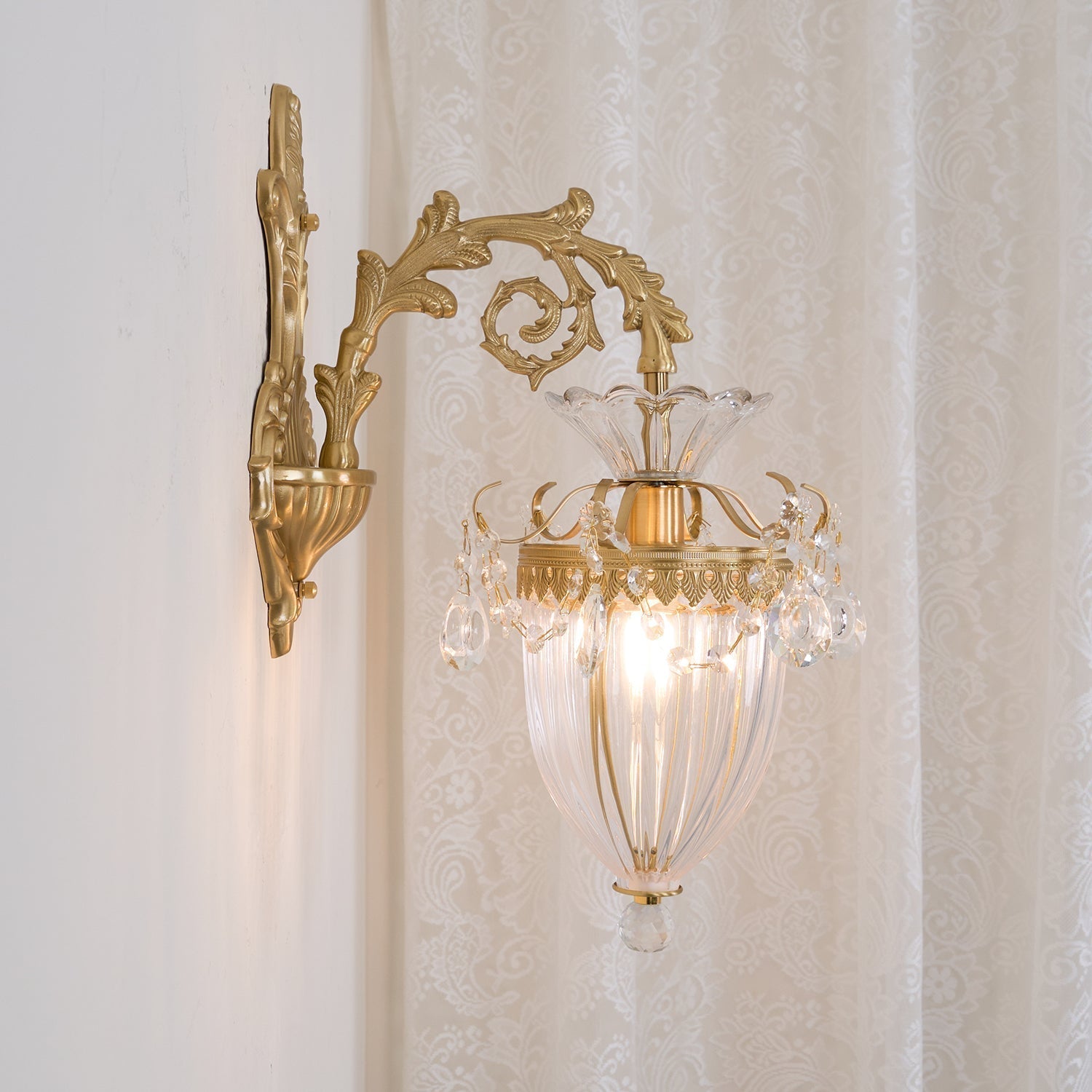 Elosia Lustra Applique Murale Double Dorée Élégante - Neutralighting