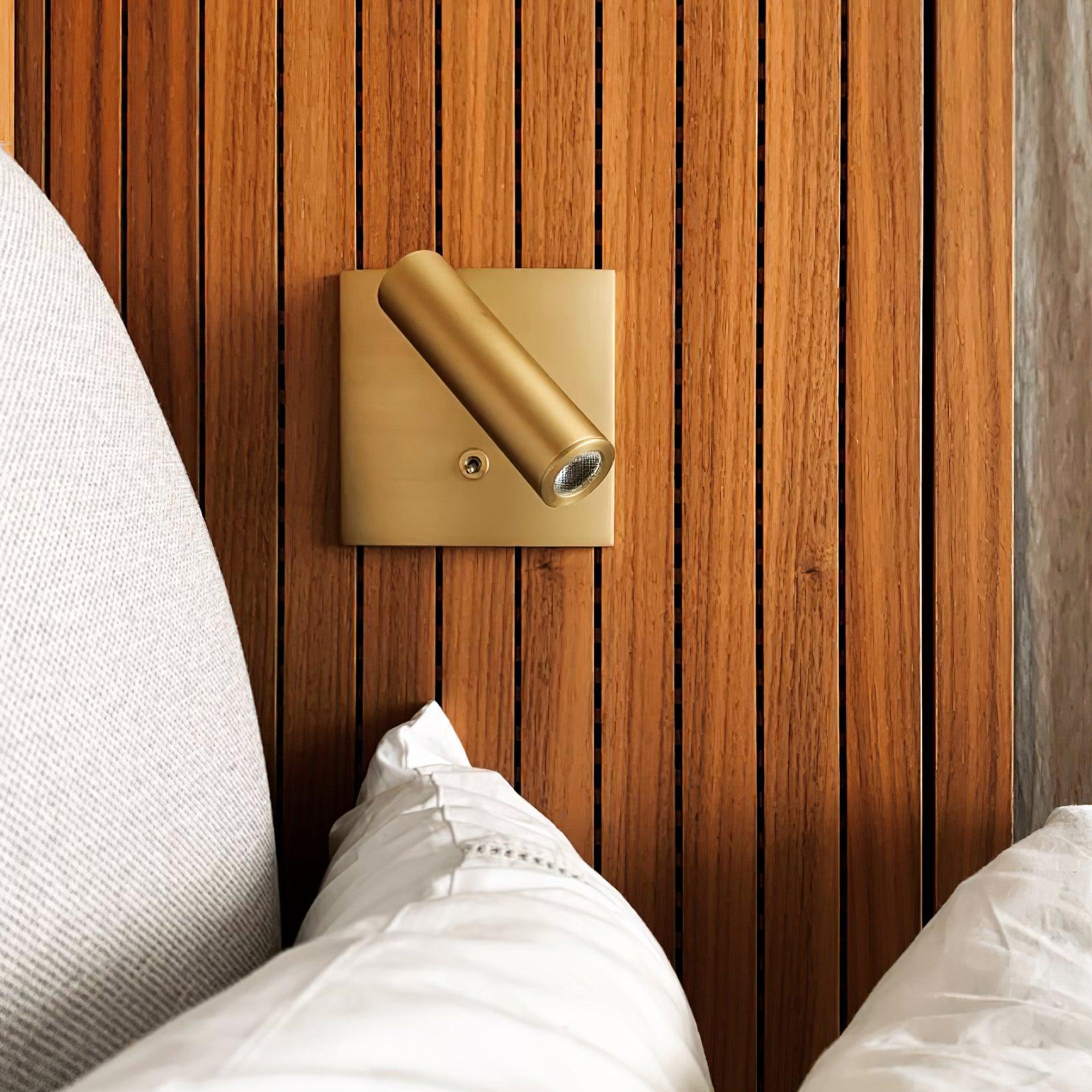 Astra Applique Murale Micro Carrée Spot Avec Interrupteur - Neutralighting