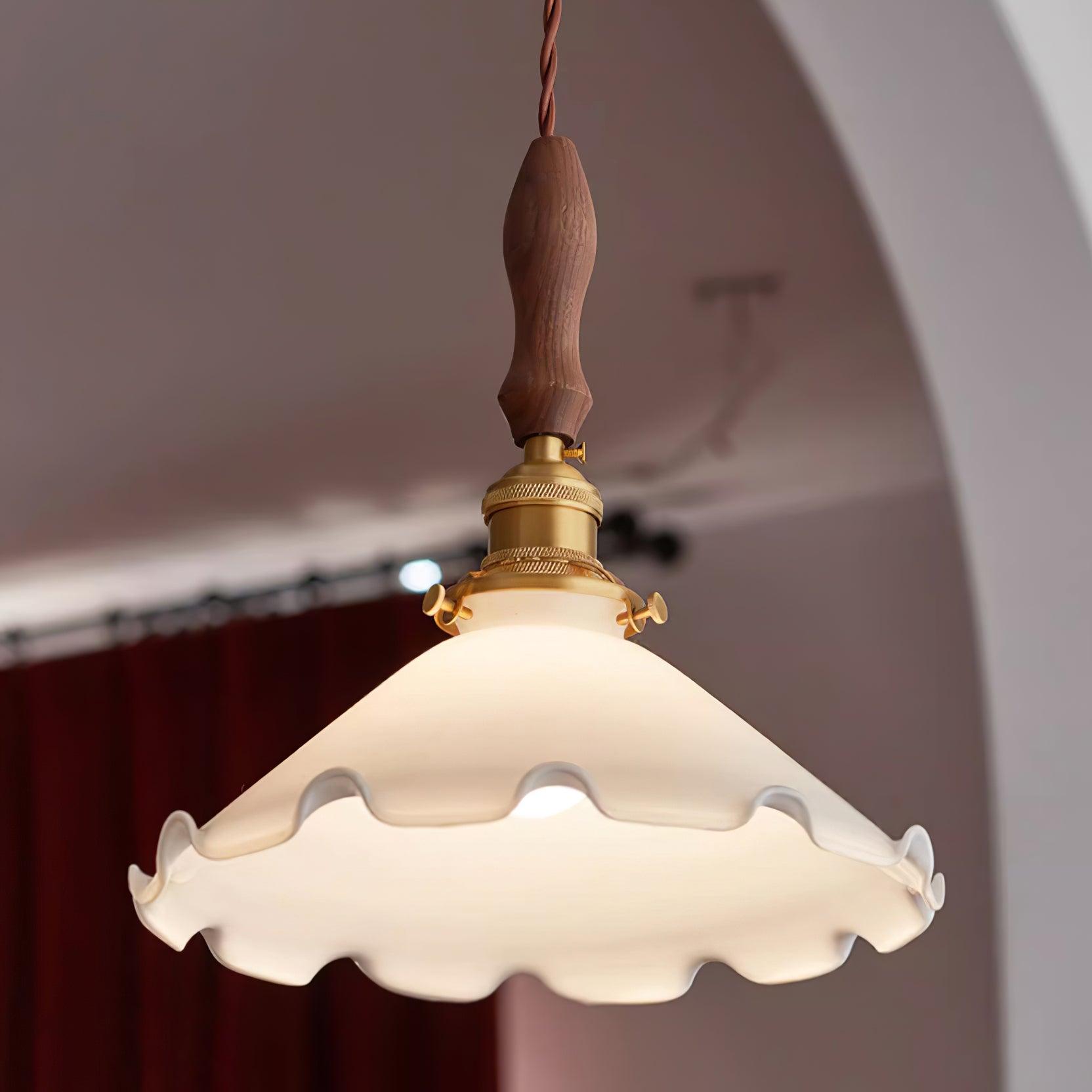 Milky Suspension Fleur en Verre Volant Organique - Neutralighting