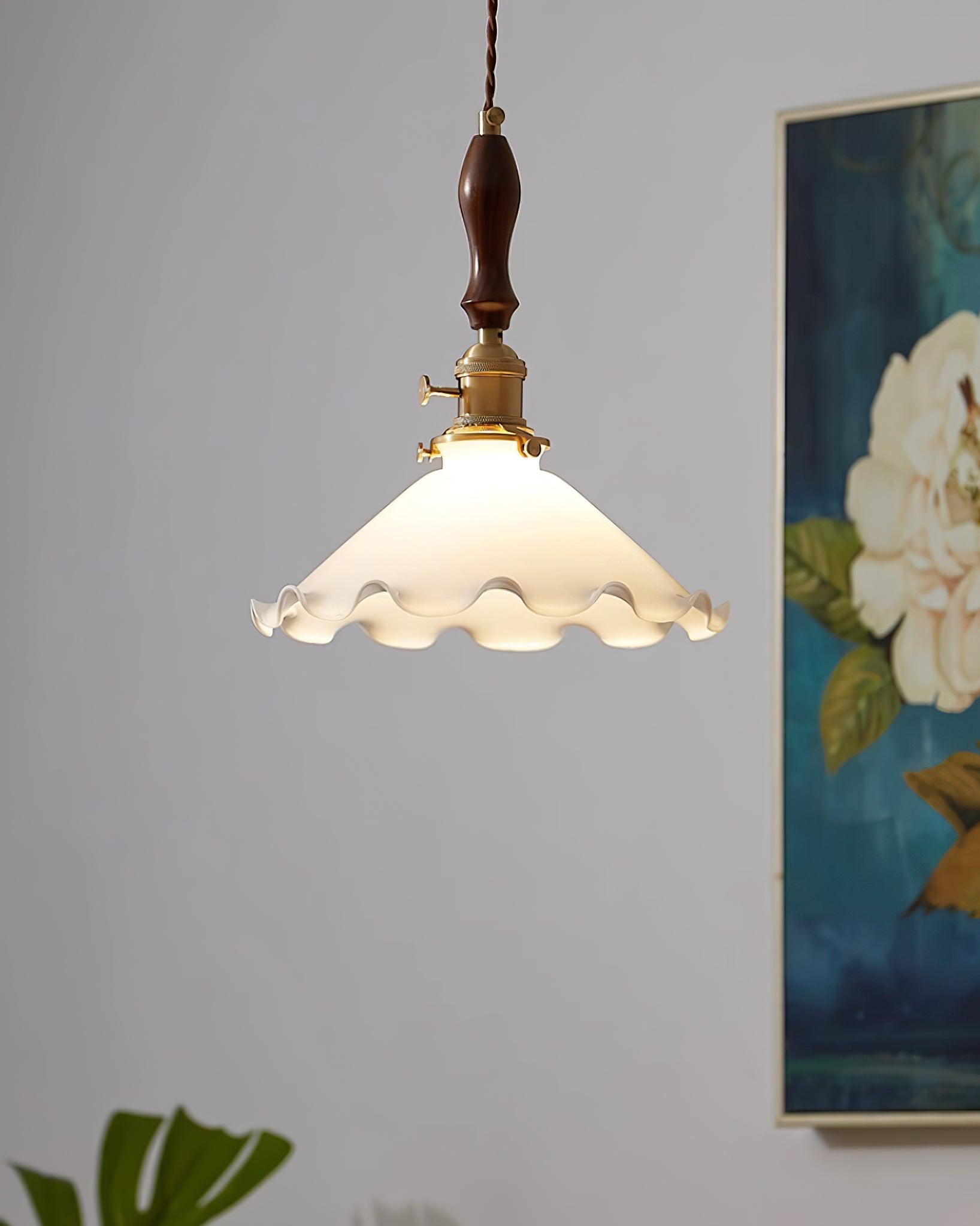 Milky Suspension Fleur en Verre Volant Organique - Neutralighting