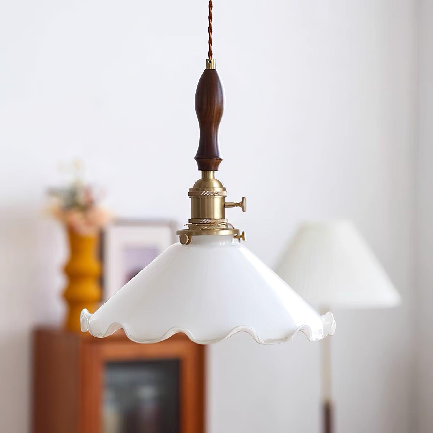 Milky Suspension Fleur en Verre Volant Organique - Neutralighting