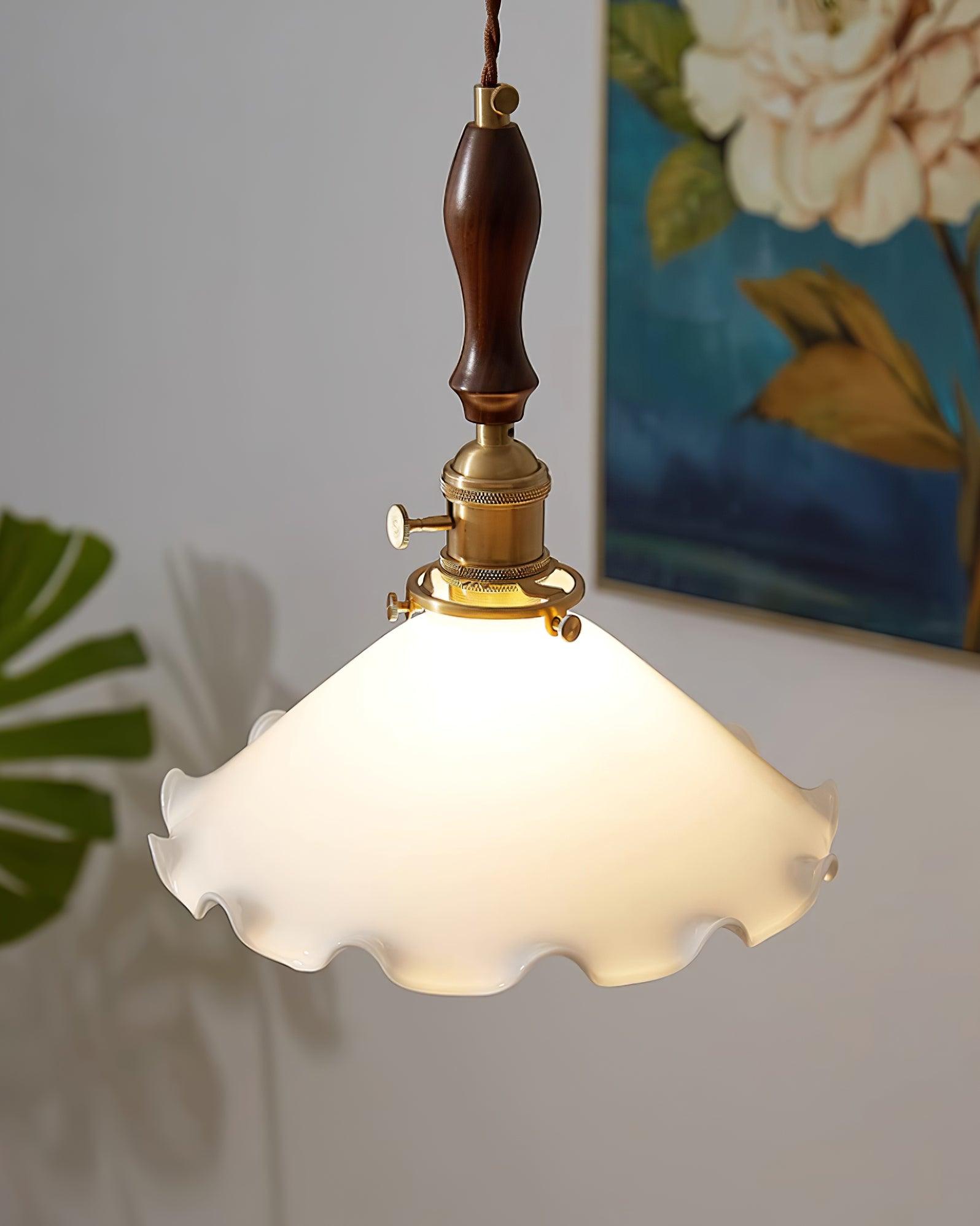Milky Suspension Fleur en Verre Volant Organique - Neutralighting