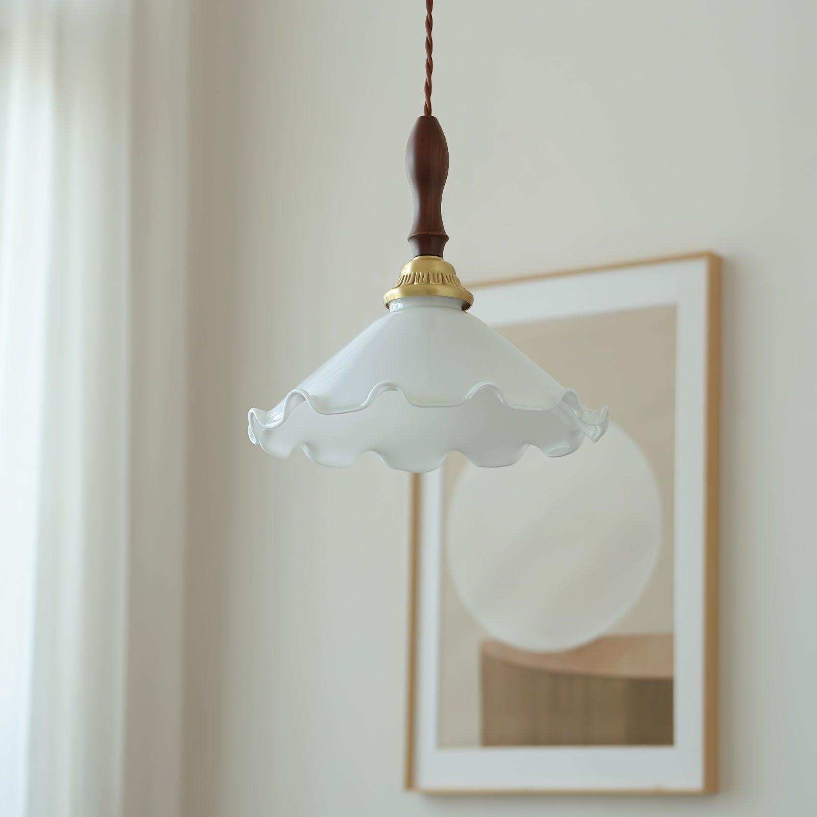 Milky Suspension Fleur en Verre Volant Organique - Neutralighting