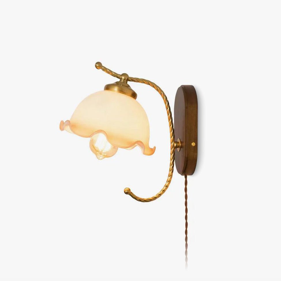 Olyss Wood Vintage Wall Lamp - Neutralighting