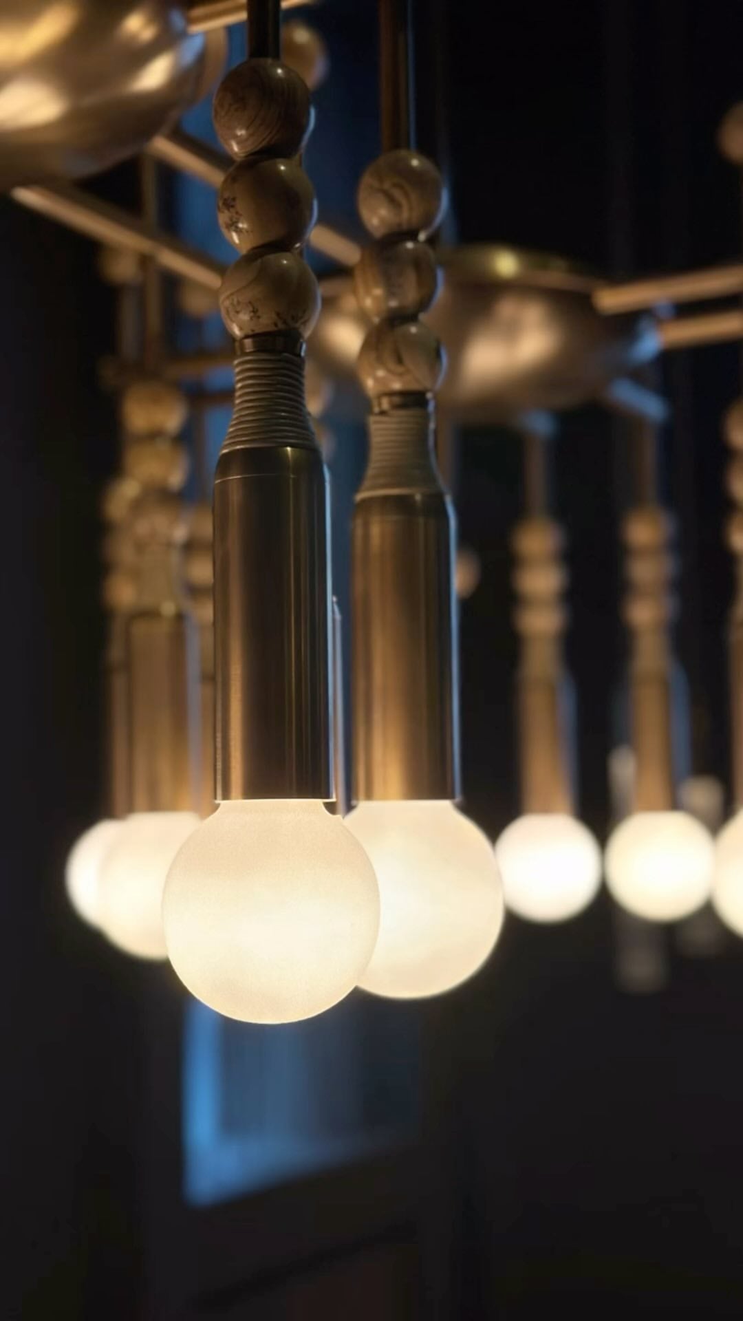 Esoleth Traditional Premium Elegance Marble Chandelier - Neutralighting