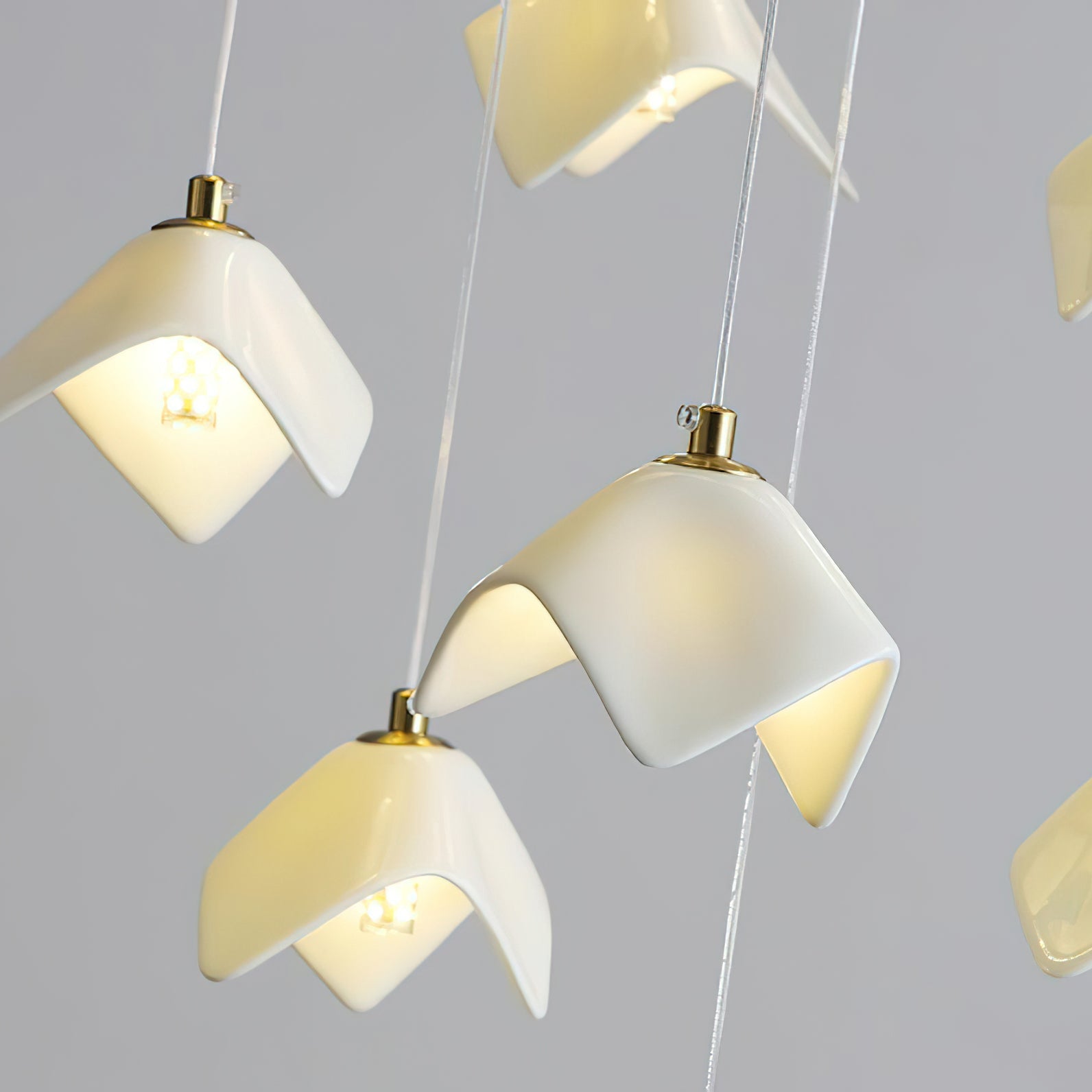 Mira Lustre Sculpture Florale Bloom - Neutralighting