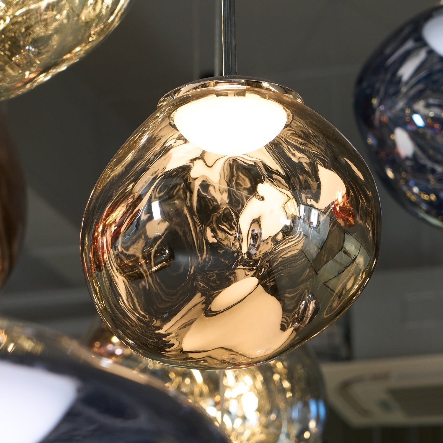 Solara Suspension en Verre Soufflé Cluster Irrégulier Sculptural - Neutralighting