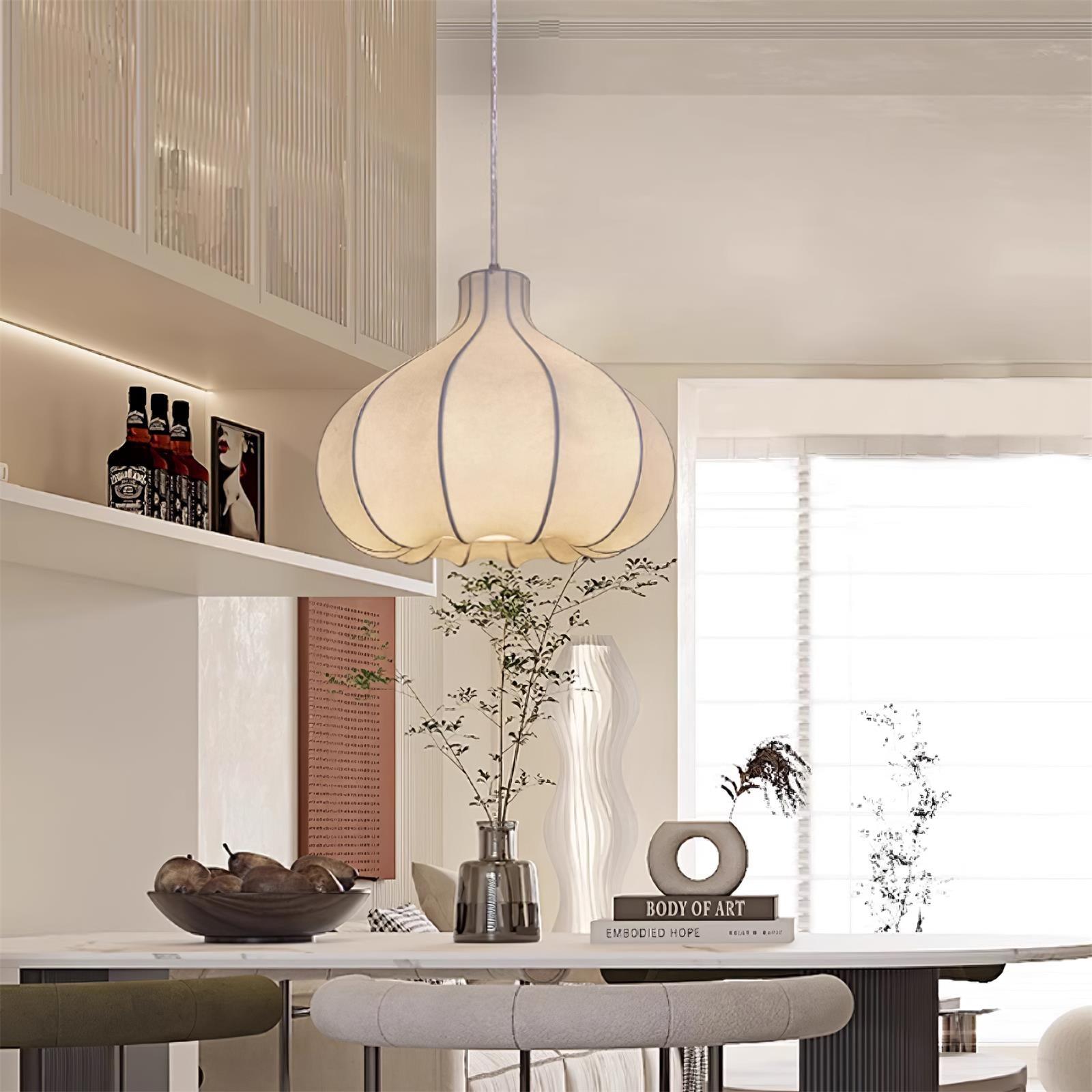 Silky Suspension avec Abat-jour en Soie Plissée Blanc Elégant - Neutralighting