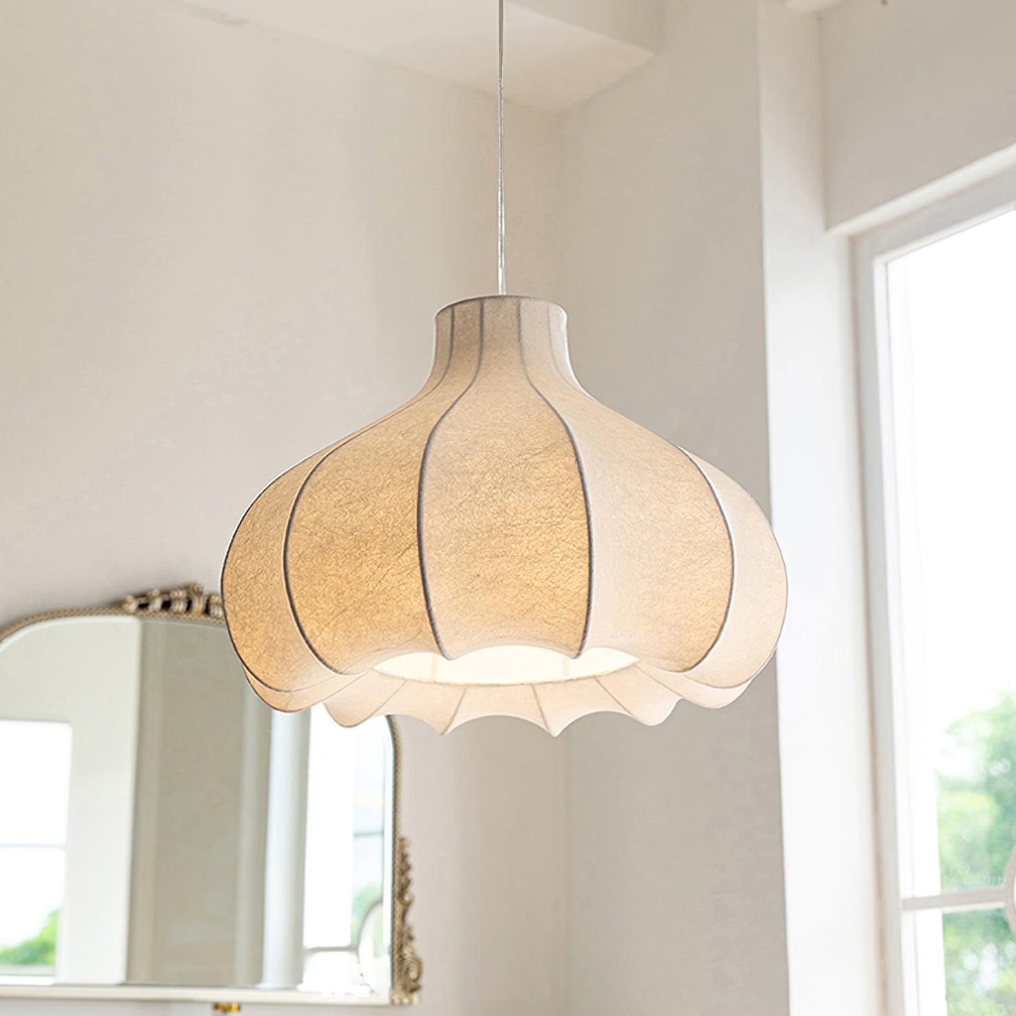 Silky Suspension avec Abat-jour en Soie Plissée Blanc Elégant - Neutralighting