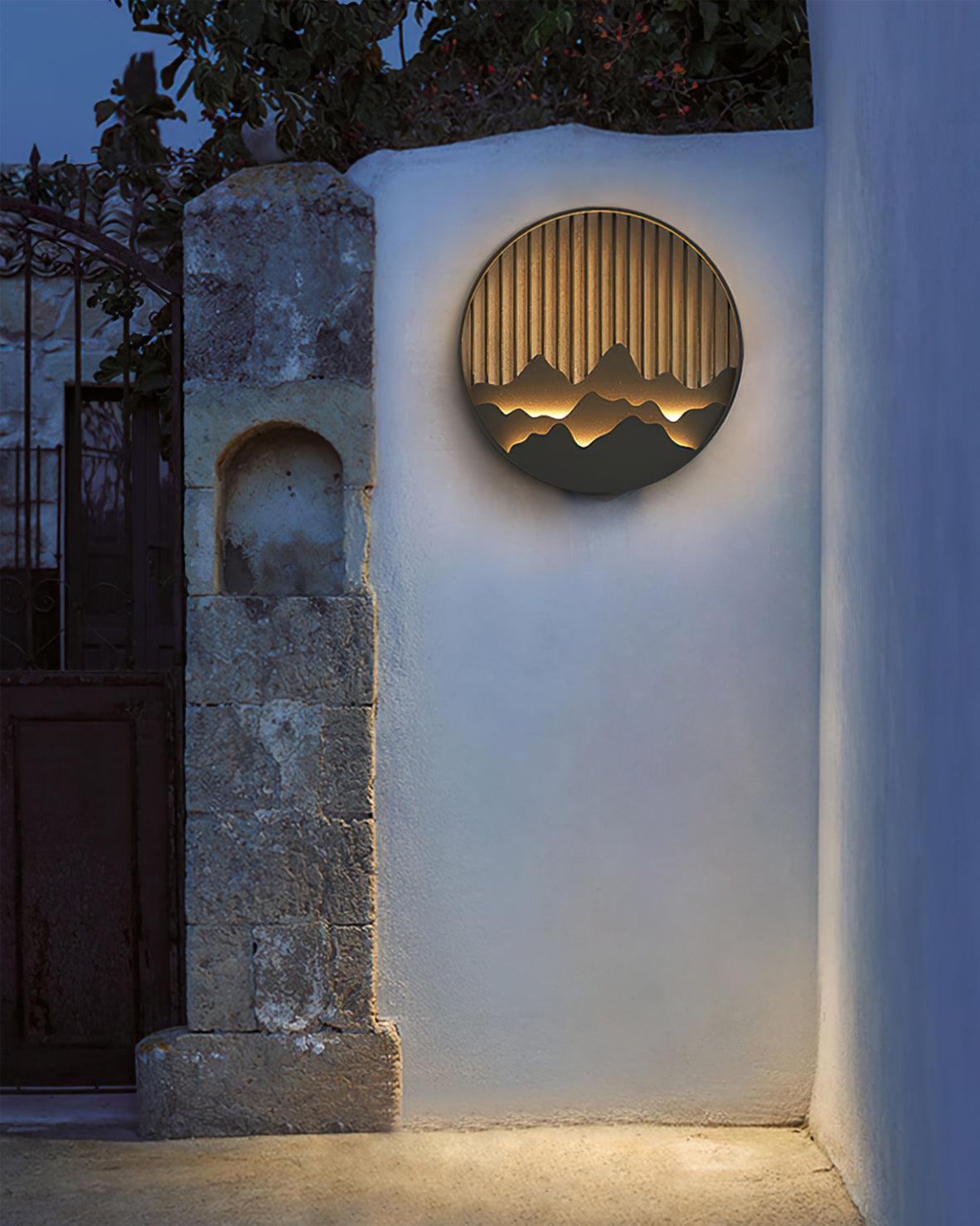 Mountain Wall Lamp Outdoor Circular Silhouette - Neutralighting