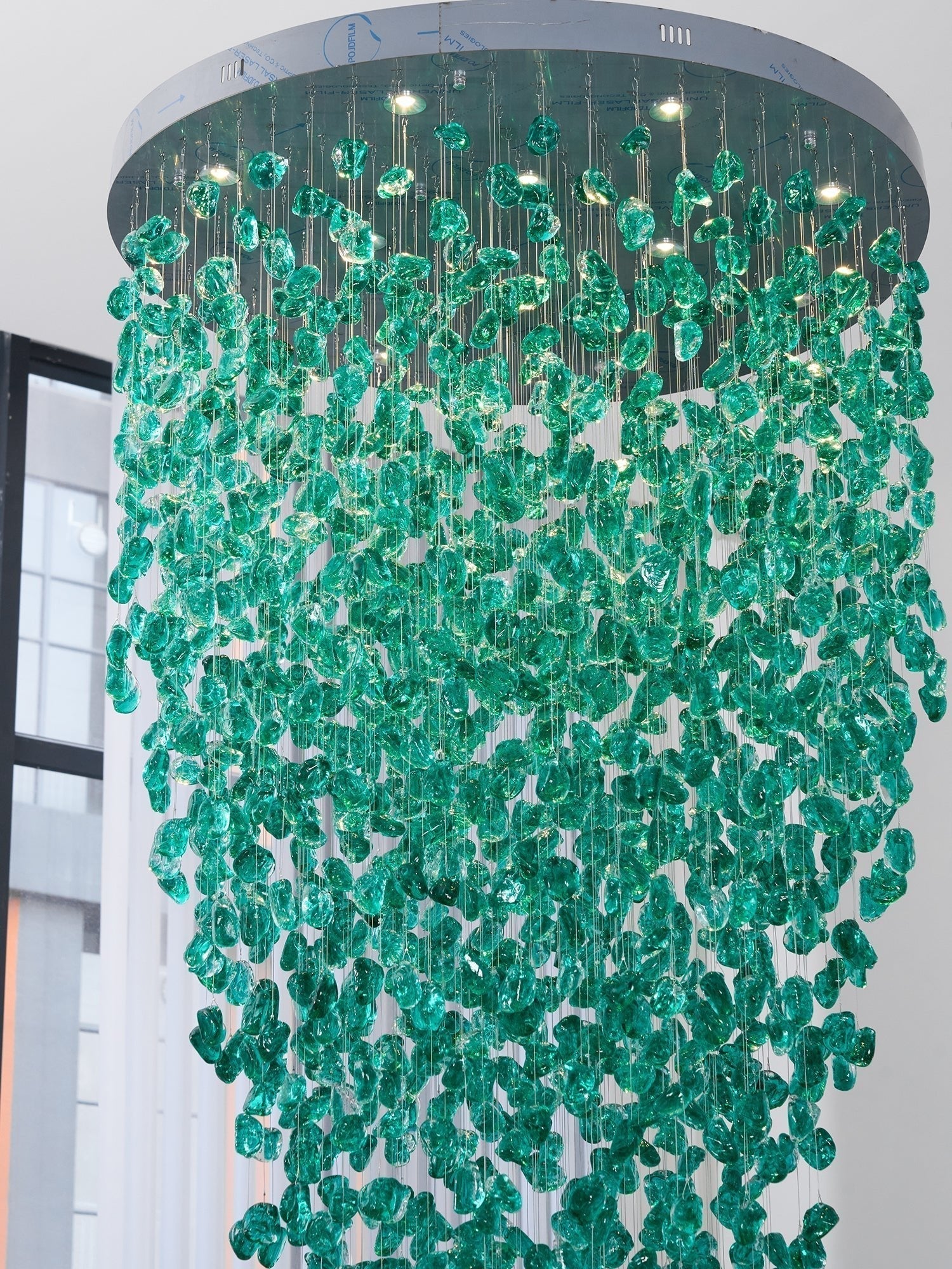 Veshaa Lustre en cristal de pierre de luxe postmoderne - Neutralighting