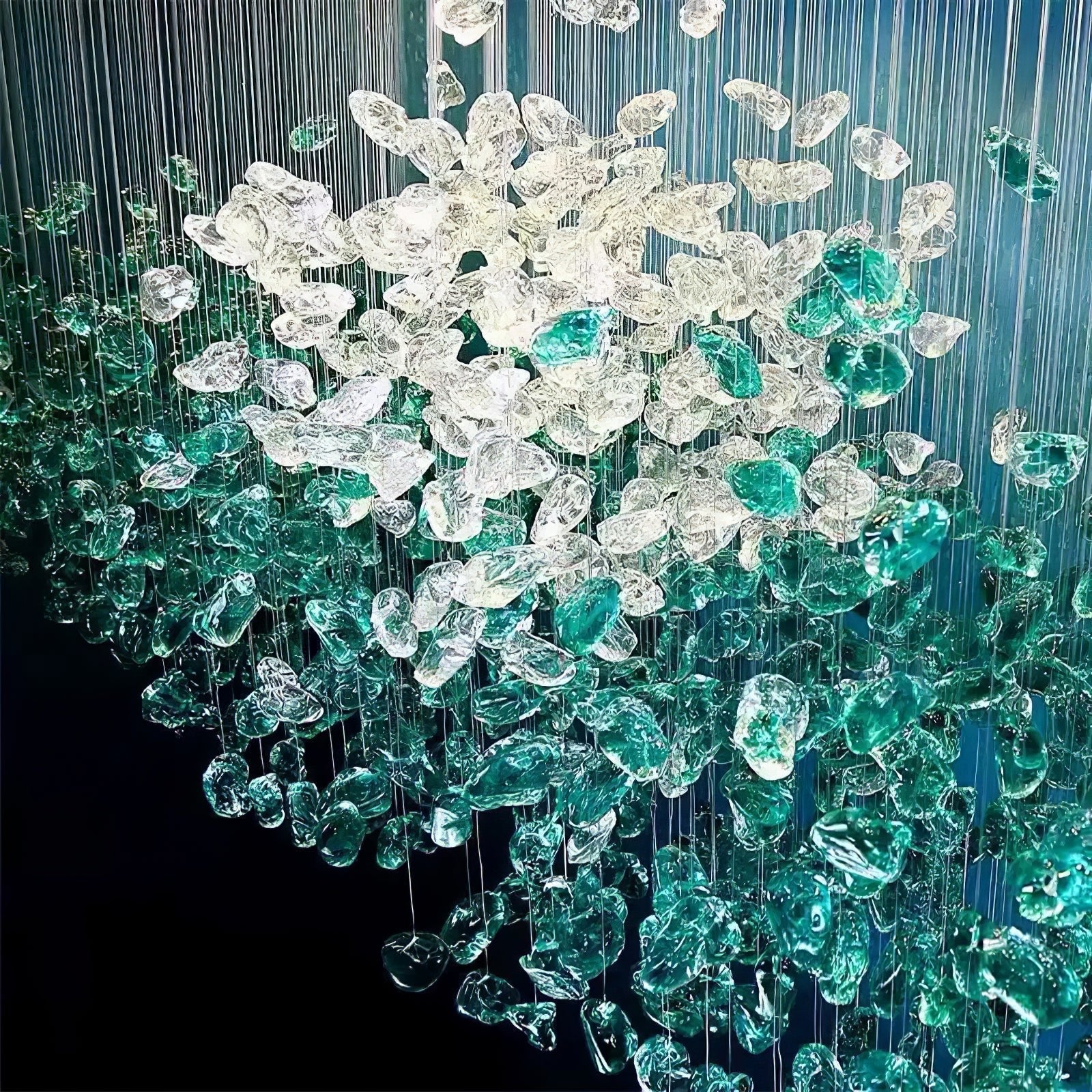Veshaa Lustre en cristal de pierre de luxe postmoderne - Neutralighting
