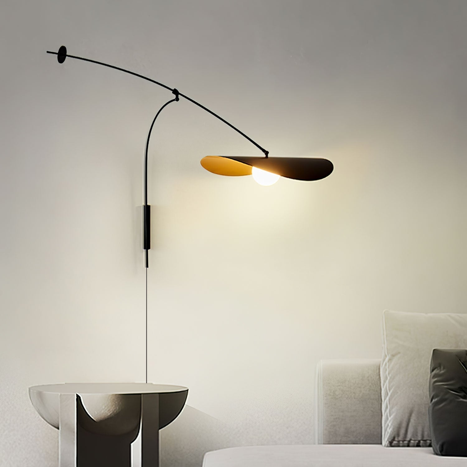 Embise Glass Minimalist Wall Lamp - Neutralighting