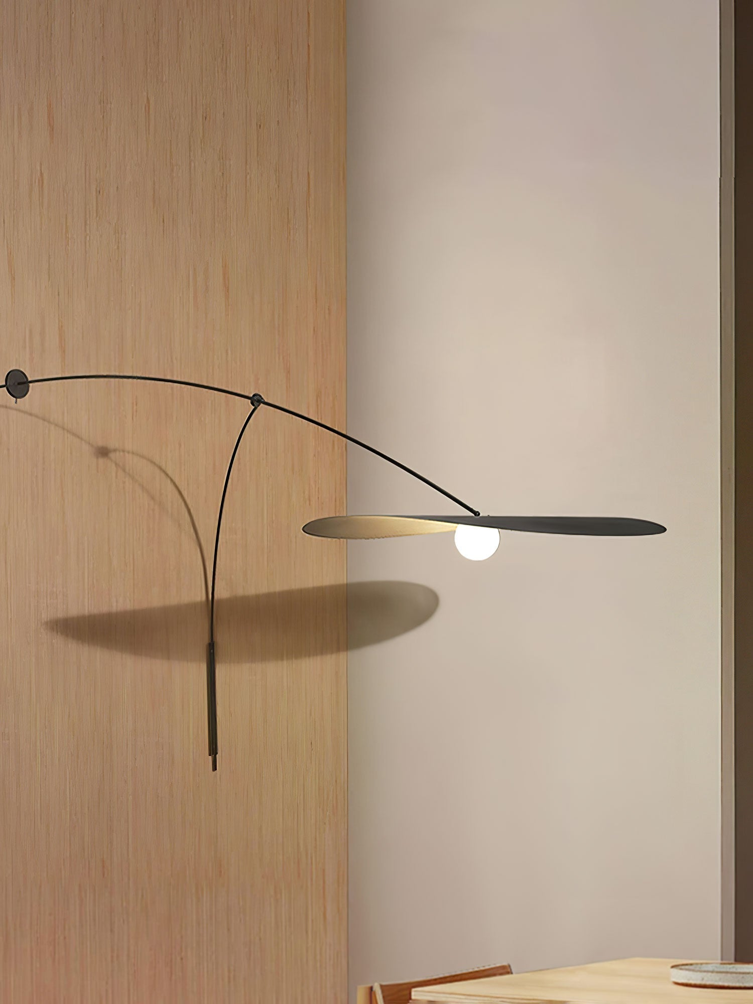 Embise Glass Minimalist Wall Lamp - Neutralighting