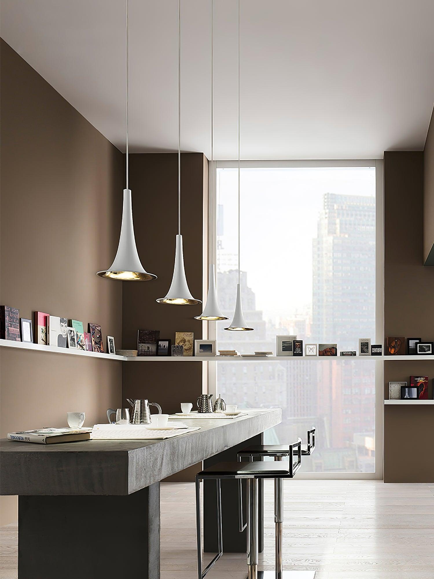 Solara Lampe suspendue en acrylique en forme de trompette contemporaine - Neutralighting