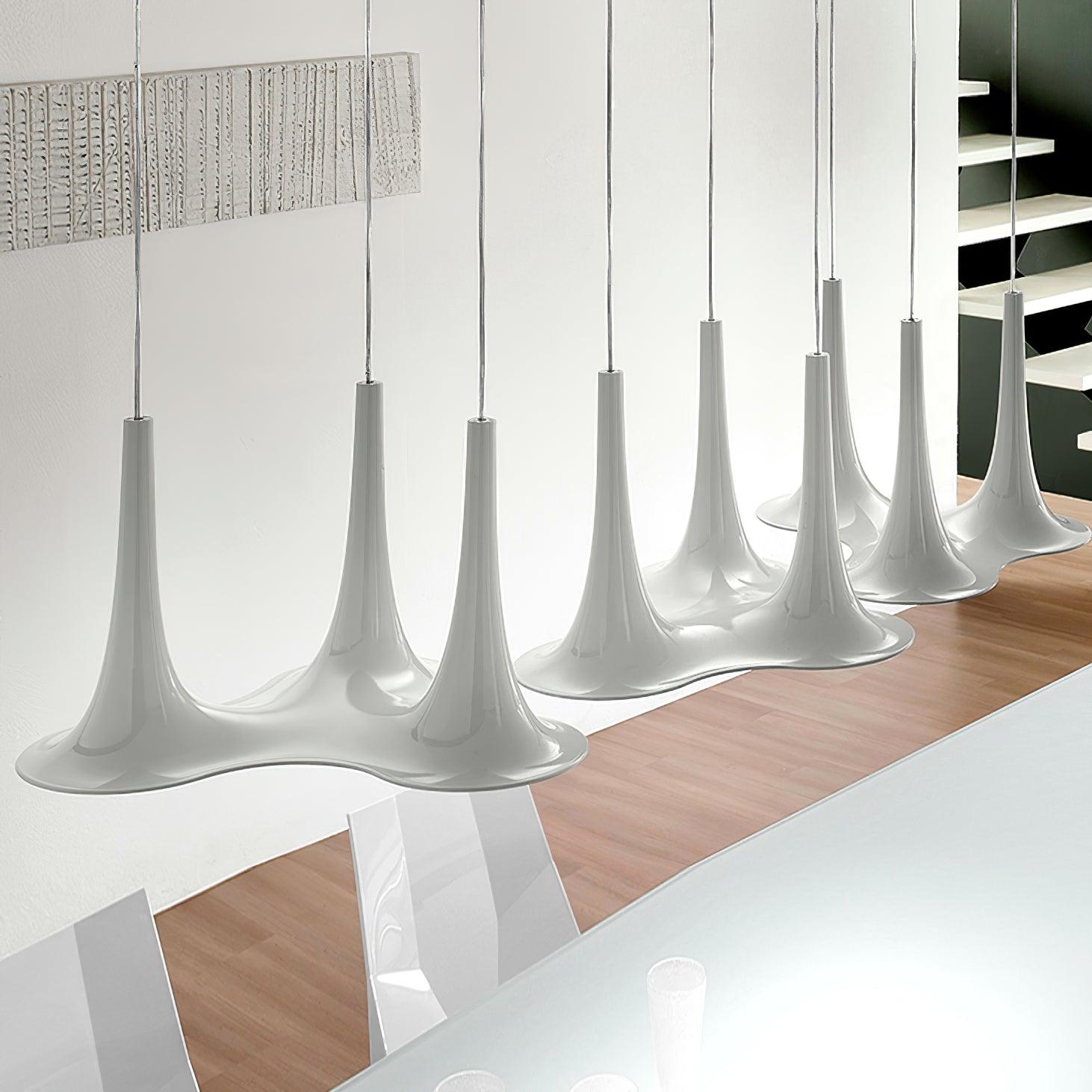 Solara Lampe suspendue en acrylique en forme de trompette contemporaine - Neutralighting